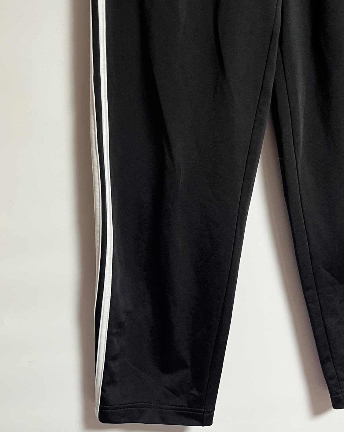 아디다스 파이어버드 검흰 트랙팬츠 아딜레늄 S 상품이미지3