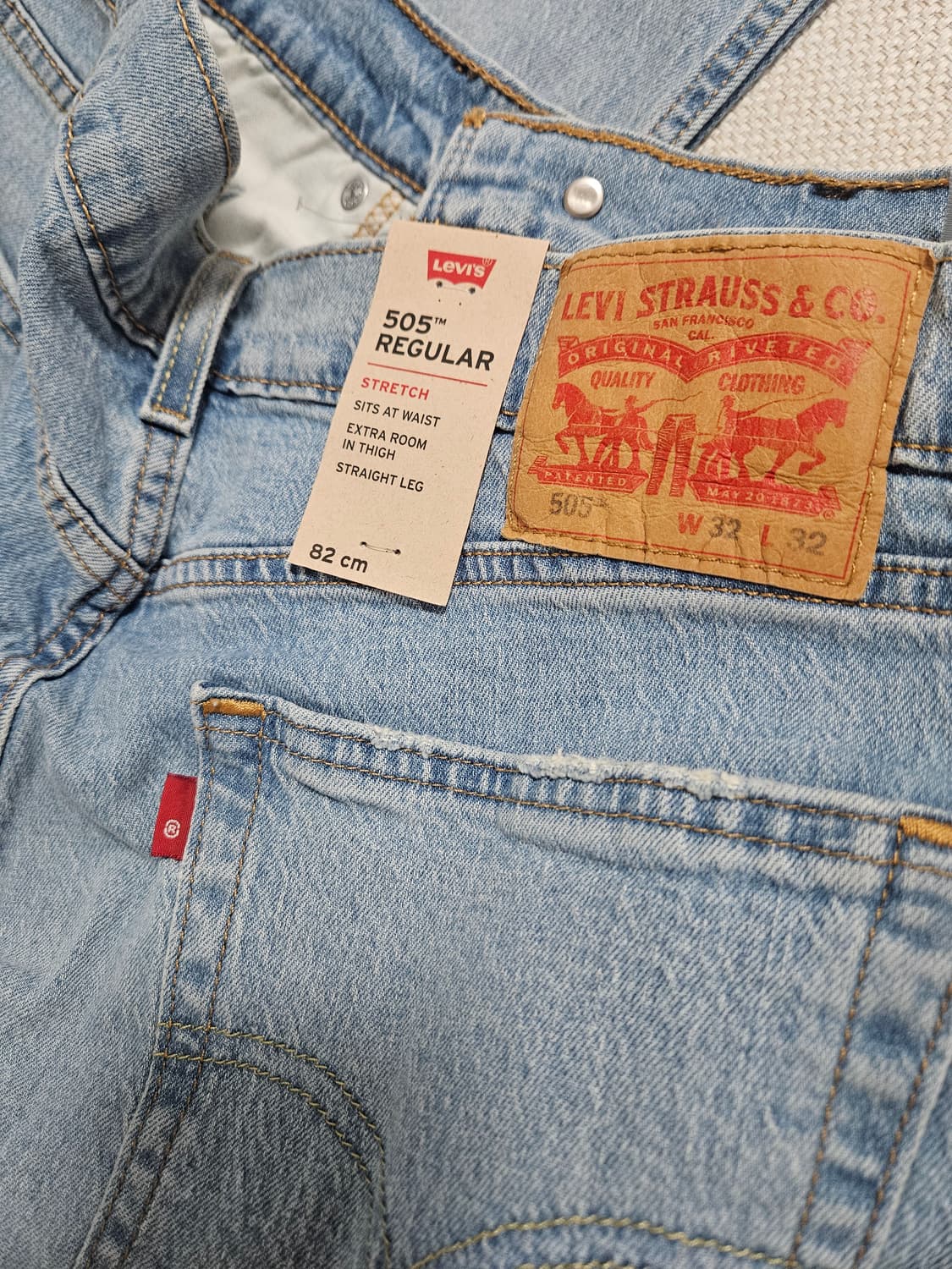 (새상품)리바이스 505 레귤러 연청 32X32 상품이미지2