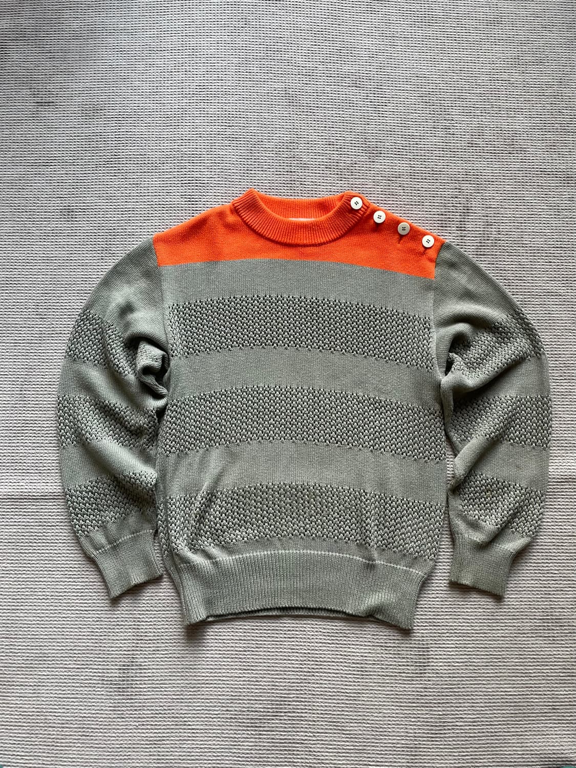 꼼데가르송 간류 숄더 버튼 스웨터 상품이미지1