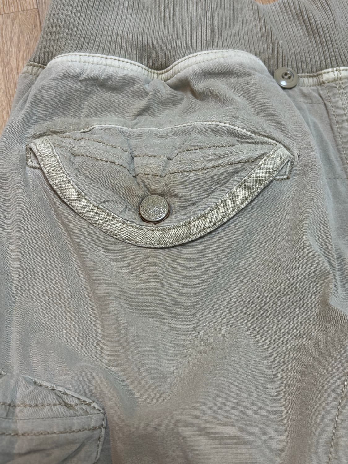 고아 GOA 맥시스커트 롱스커트 카키 상품이미지3