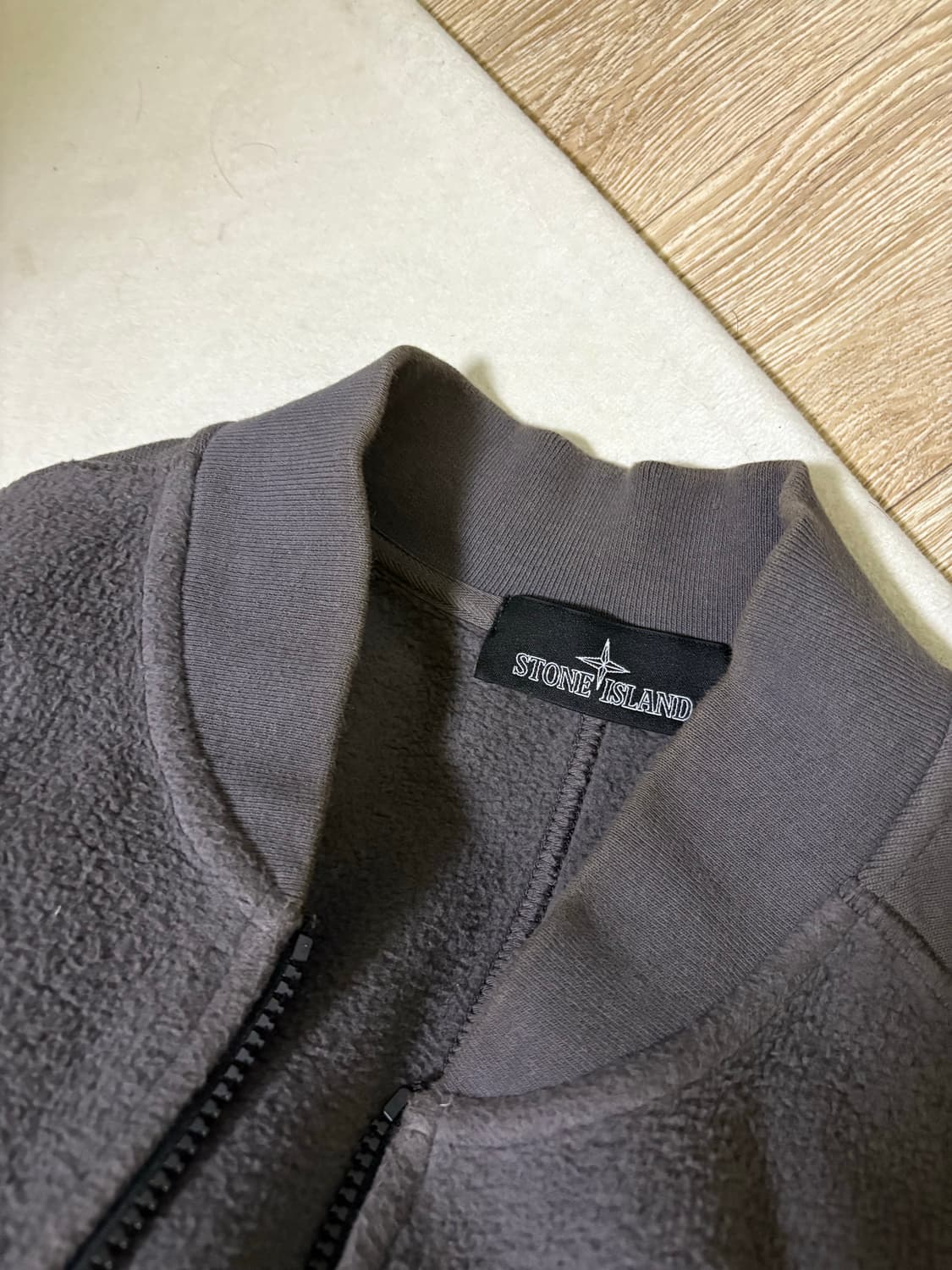 스톤아일랜드 쉐도우 봄버자켓 팝니다 상품이미지3