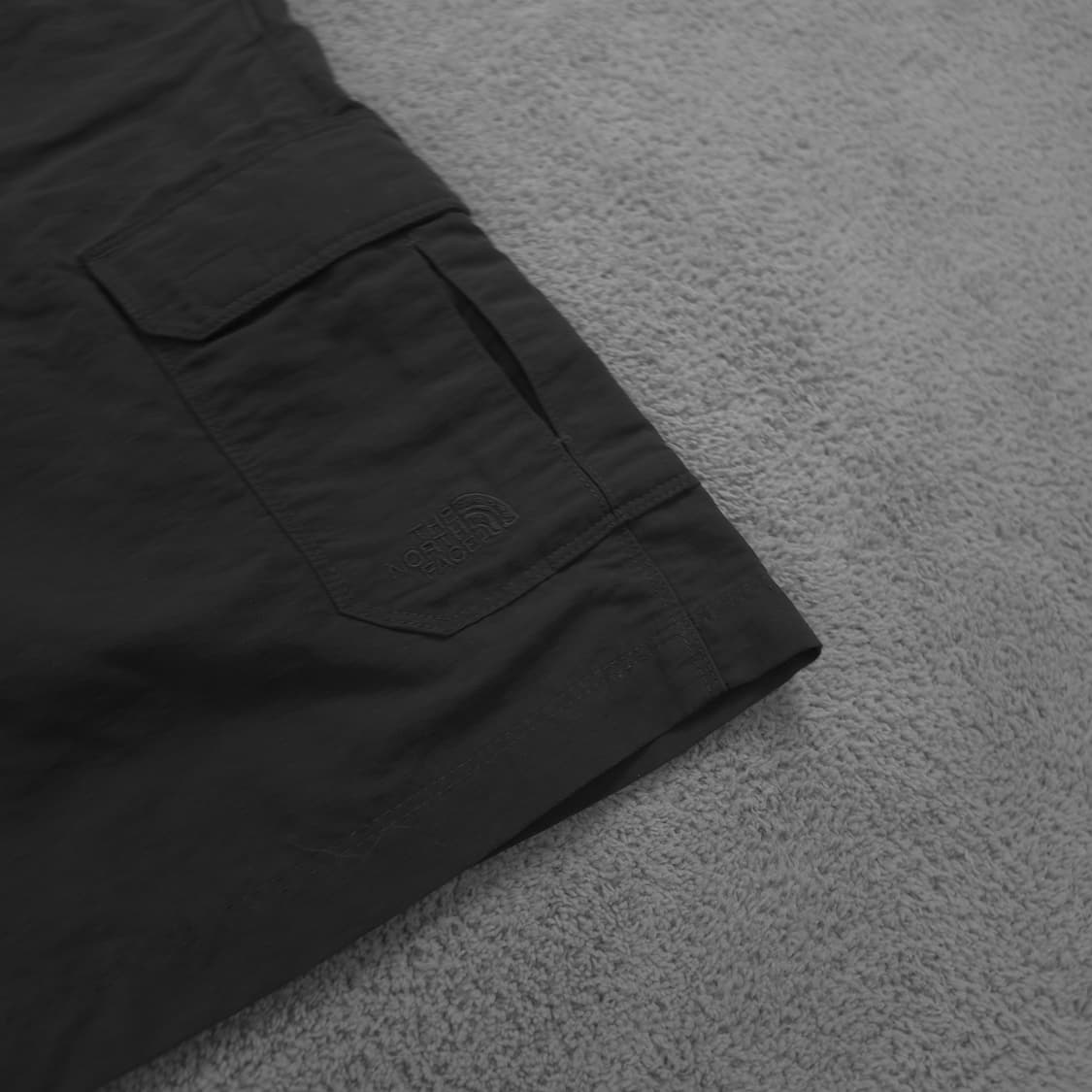 노스페이스 유틸리티 나일론 카고 버뮤다 팬츠 (XL)  상품이미지4