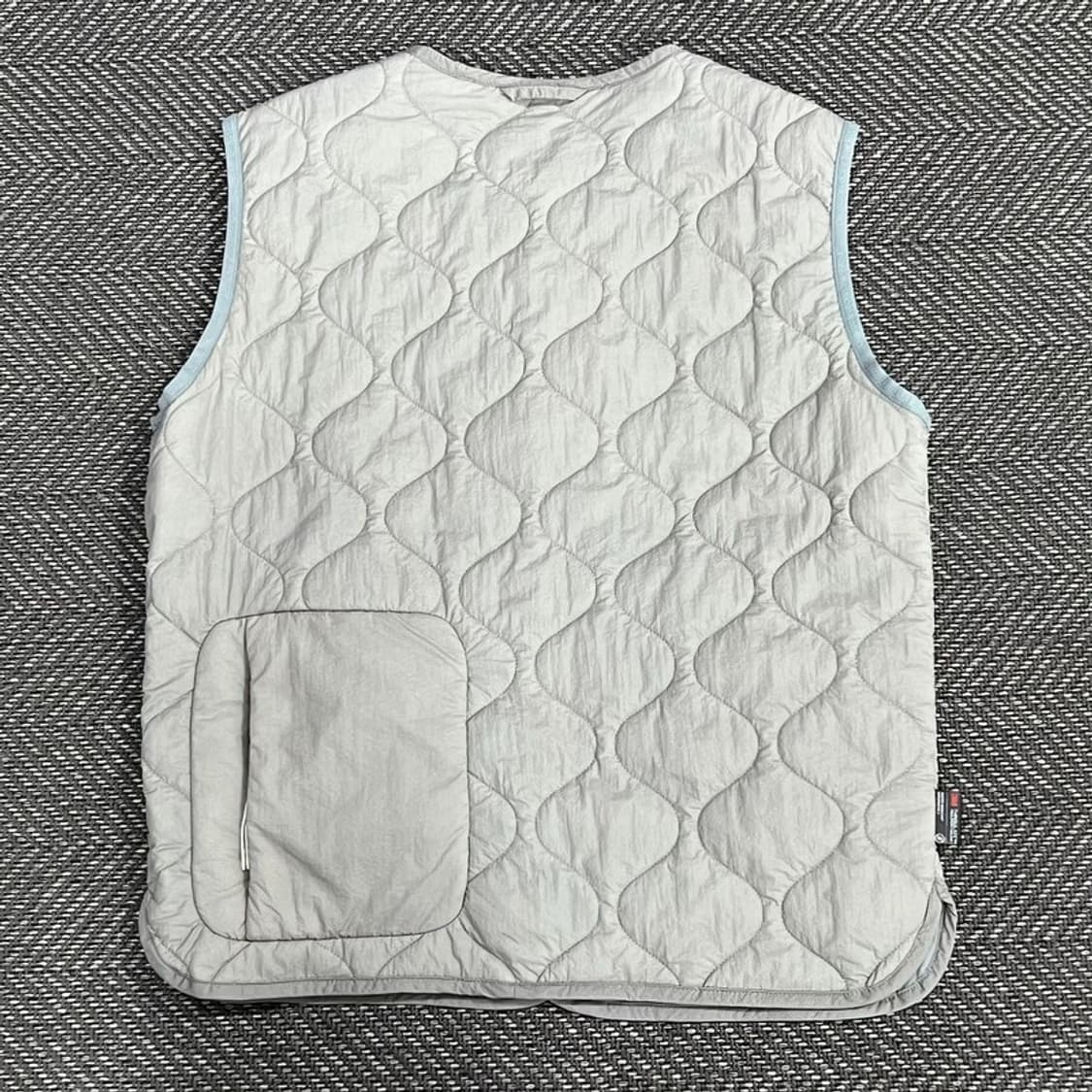 뉴에라 퀼팅 베스트  v1093 상품이미지2