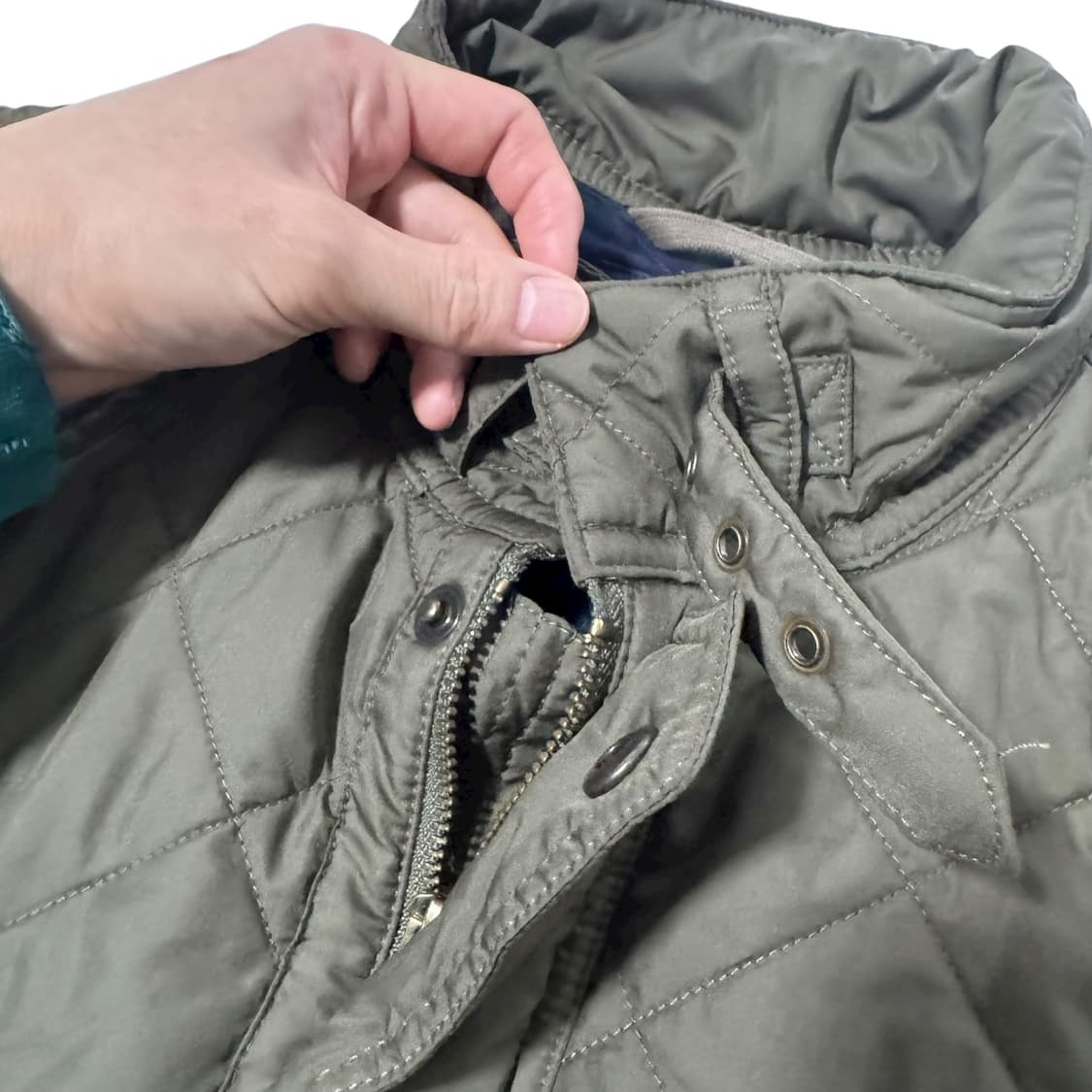 신형 폴로 랄프로렌 올리브 카키 퀼팅조끼 상품이미지6