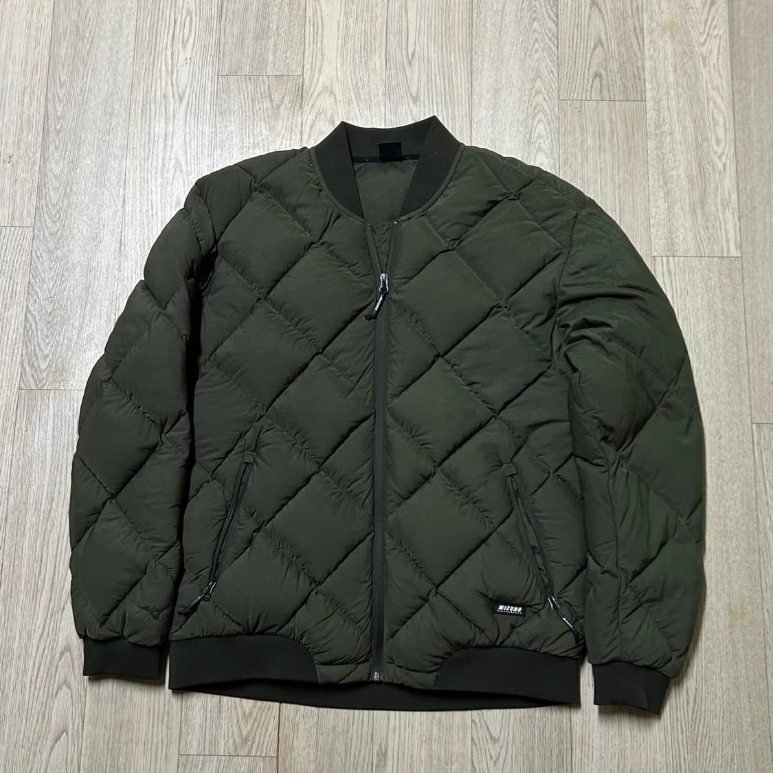 미즈노 경량패딩 105-110 상품이미지1