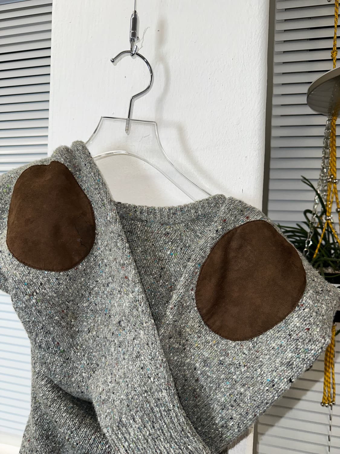 MICHAEL BASTIAN 브이넥 패치 니트 (48) 상품이미지4