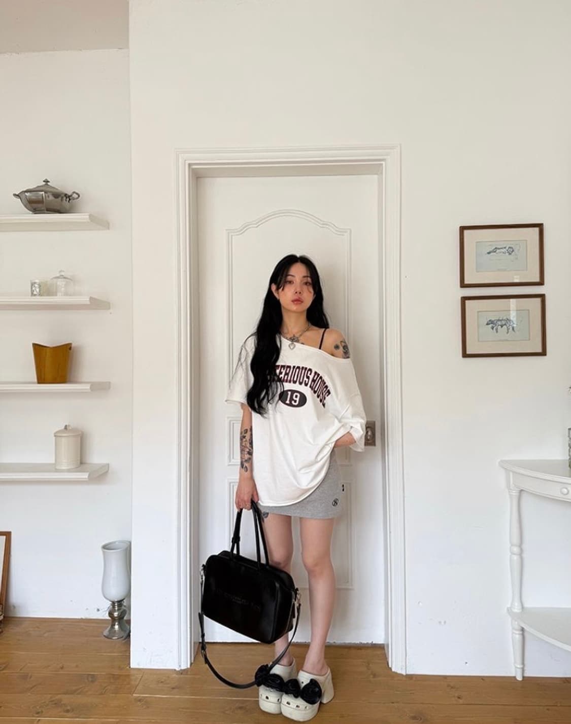 미스테리어스호텔 박스티 상품이미지2