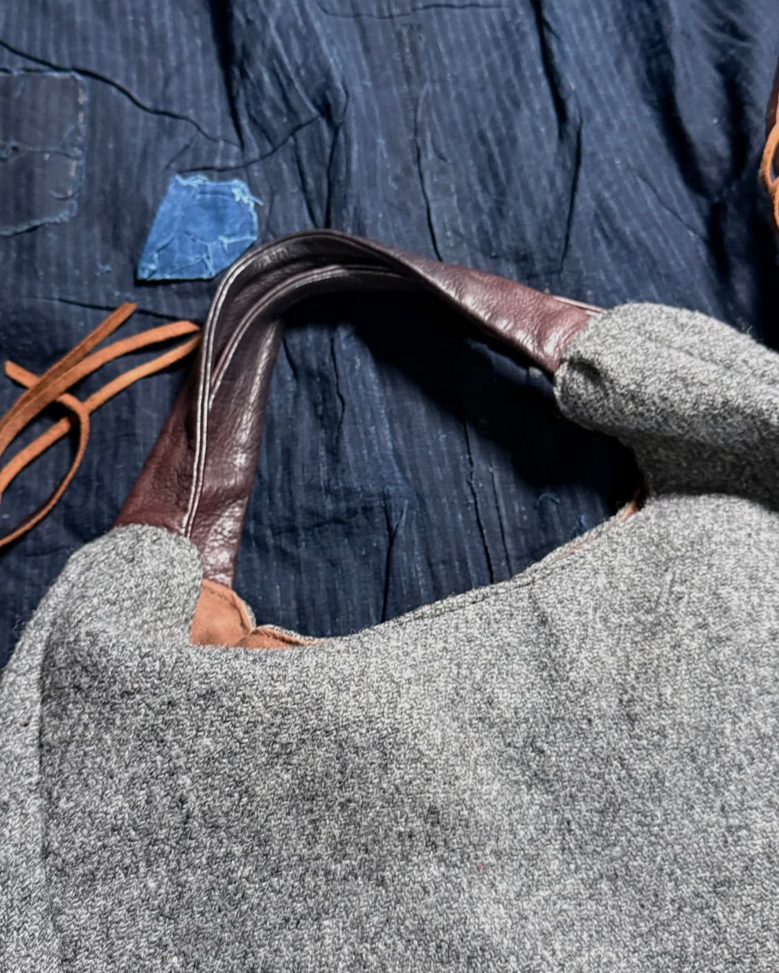 Te chichi x 해리스트위드 울 & 레더 숄더백 상품이미지2