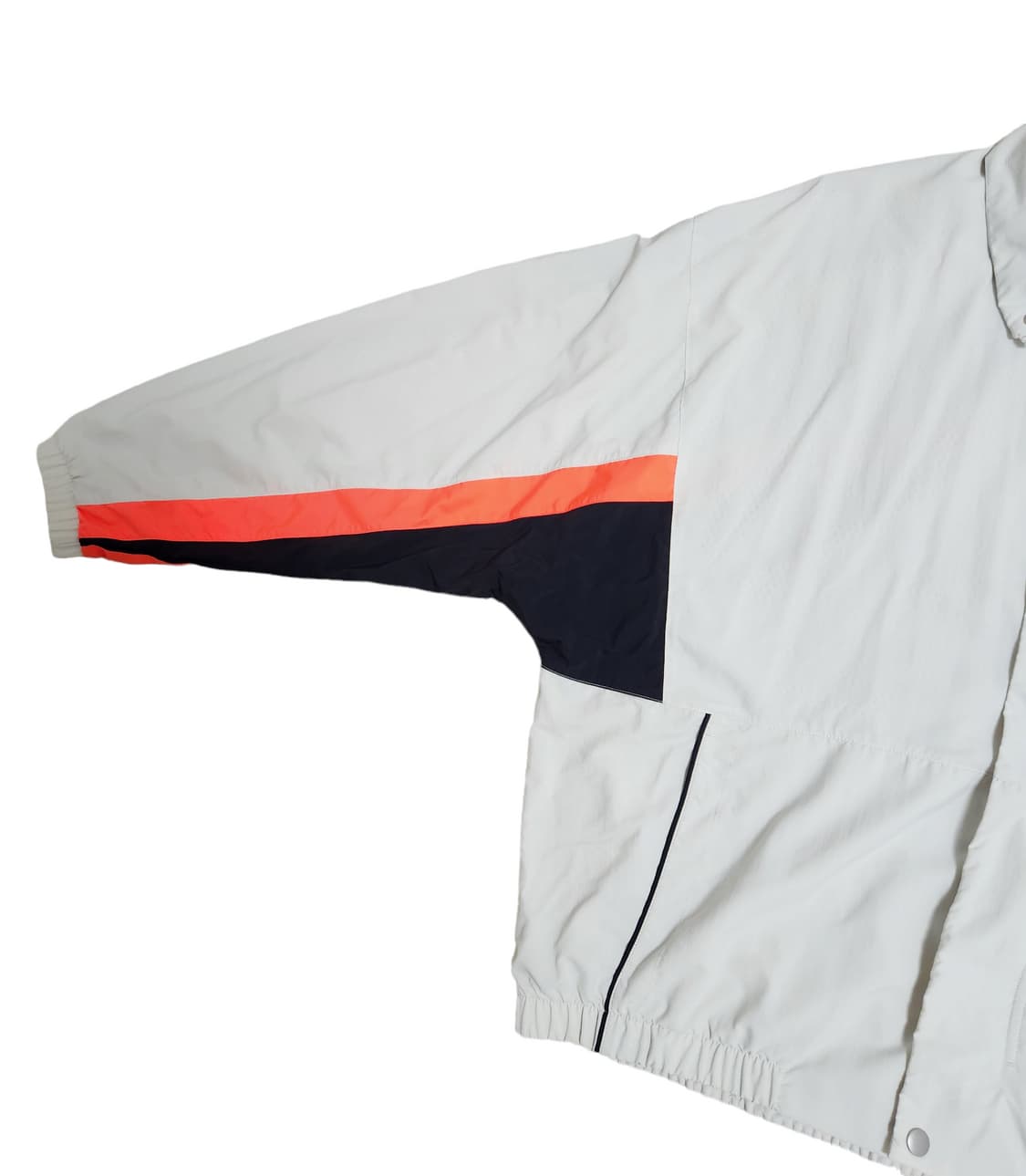 아디다스 THREE STRIPES 바람막이 상품이미지3
