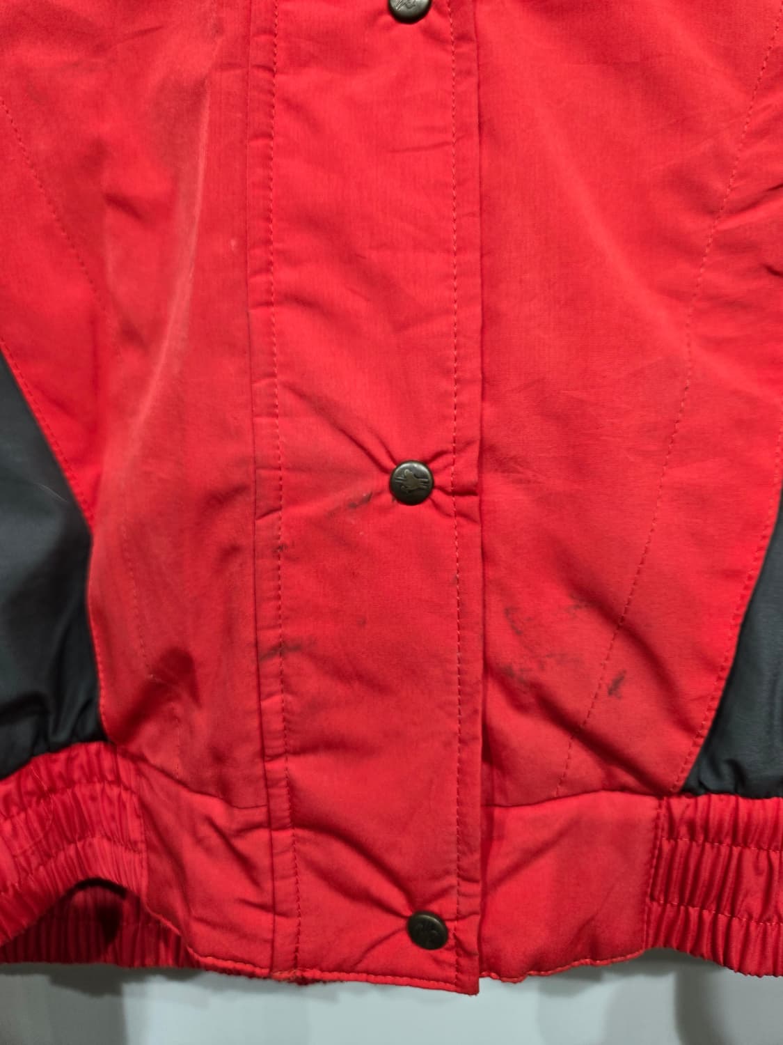 몽클레어 레드/블랙 빈티지 바람막이 점퍼 상품이미지8