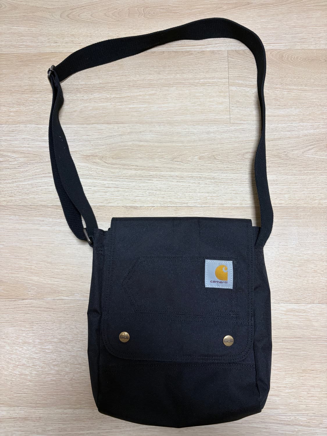 칼하트 크로스바디 스냅백 상품이미지3