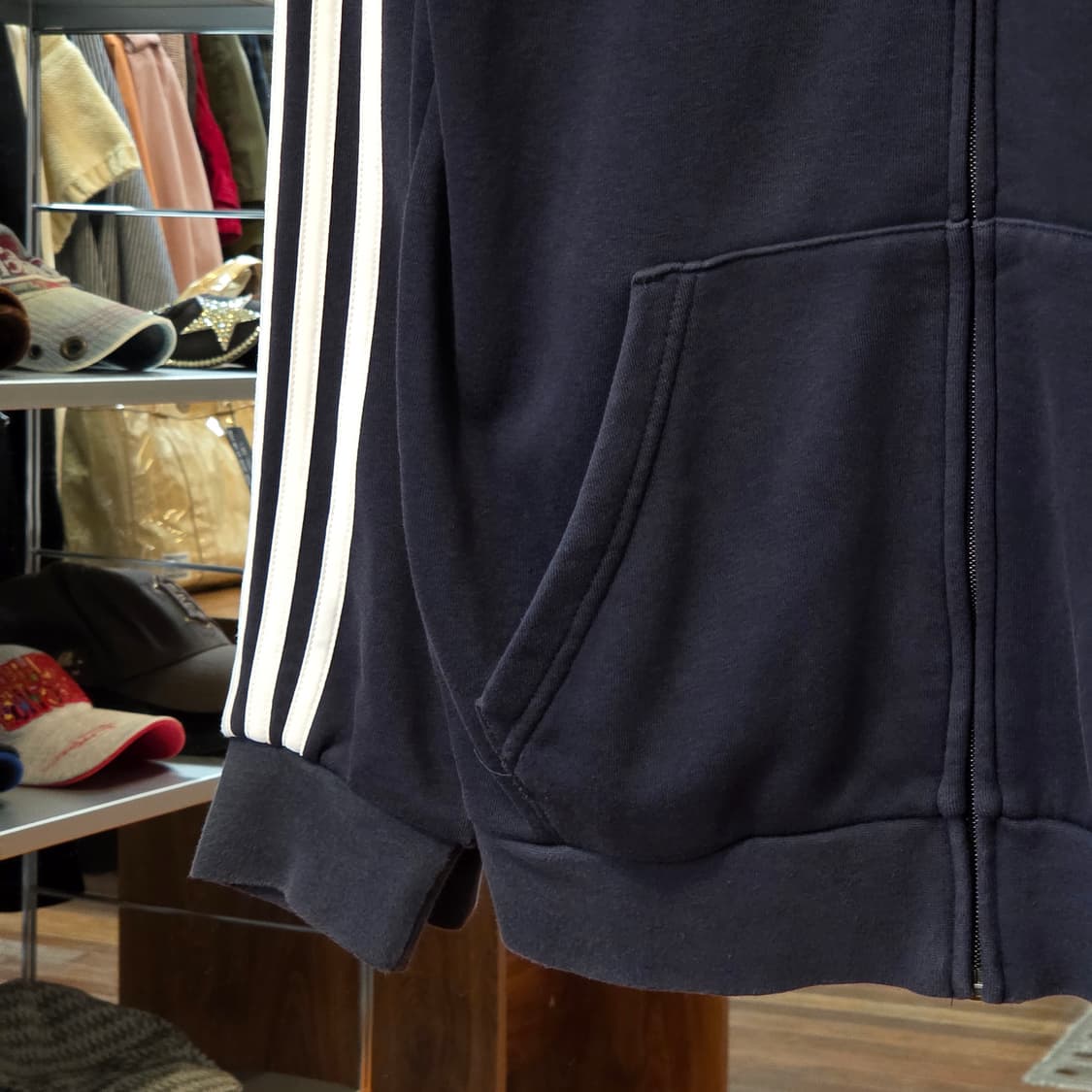  아디다스 삼선 네이비 후드집업 상품이미지4