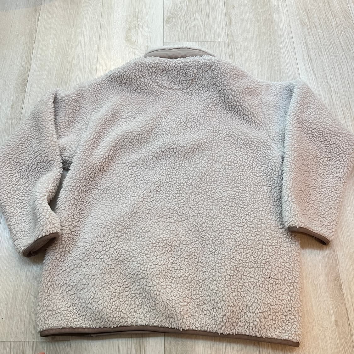 유니클로 화이트 마운티니어링 후리스 풀오버 / M사이즈 상품이미지4