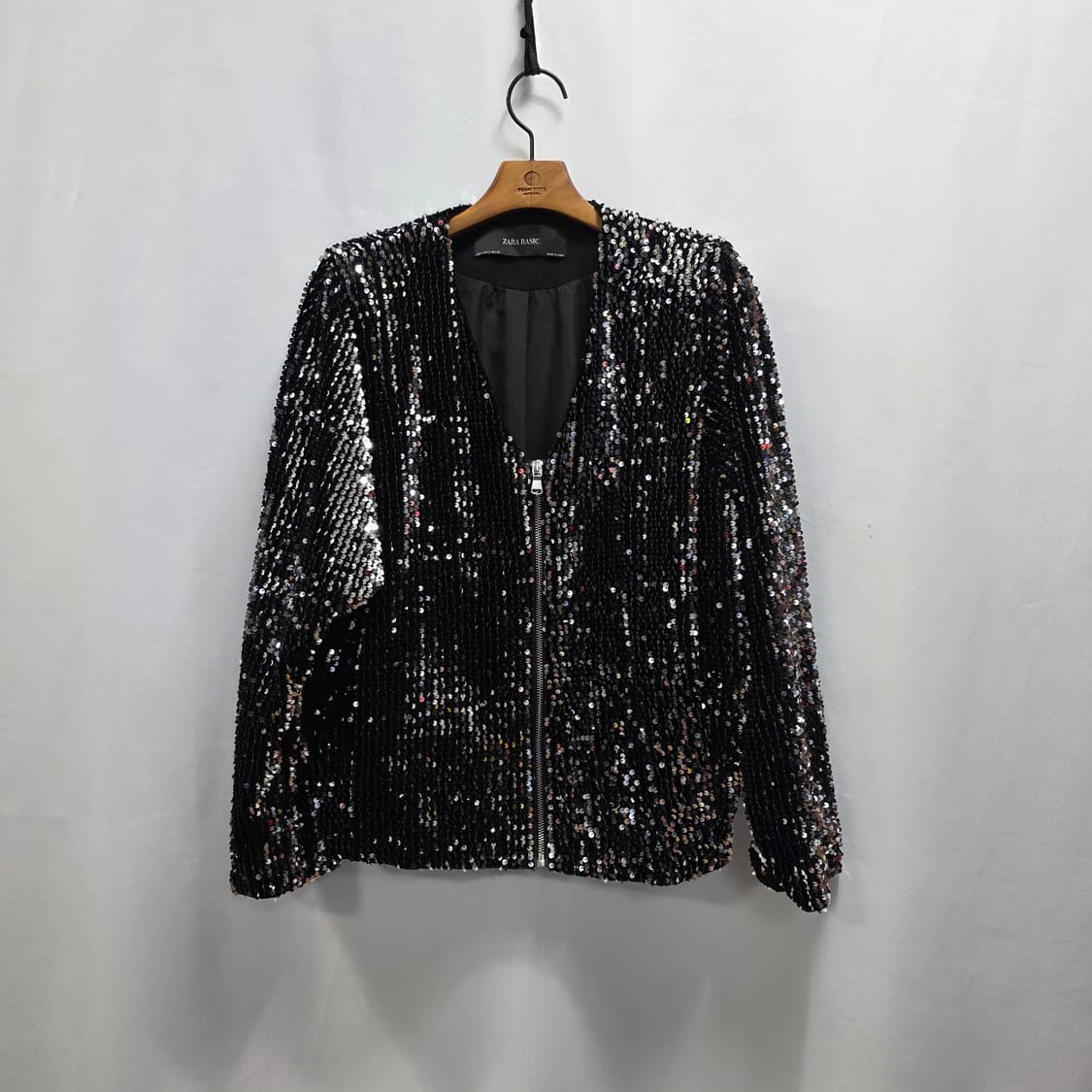 1660 ZARA BASIC 블랙 스팽글 집업 자켓 S 상품이미지2