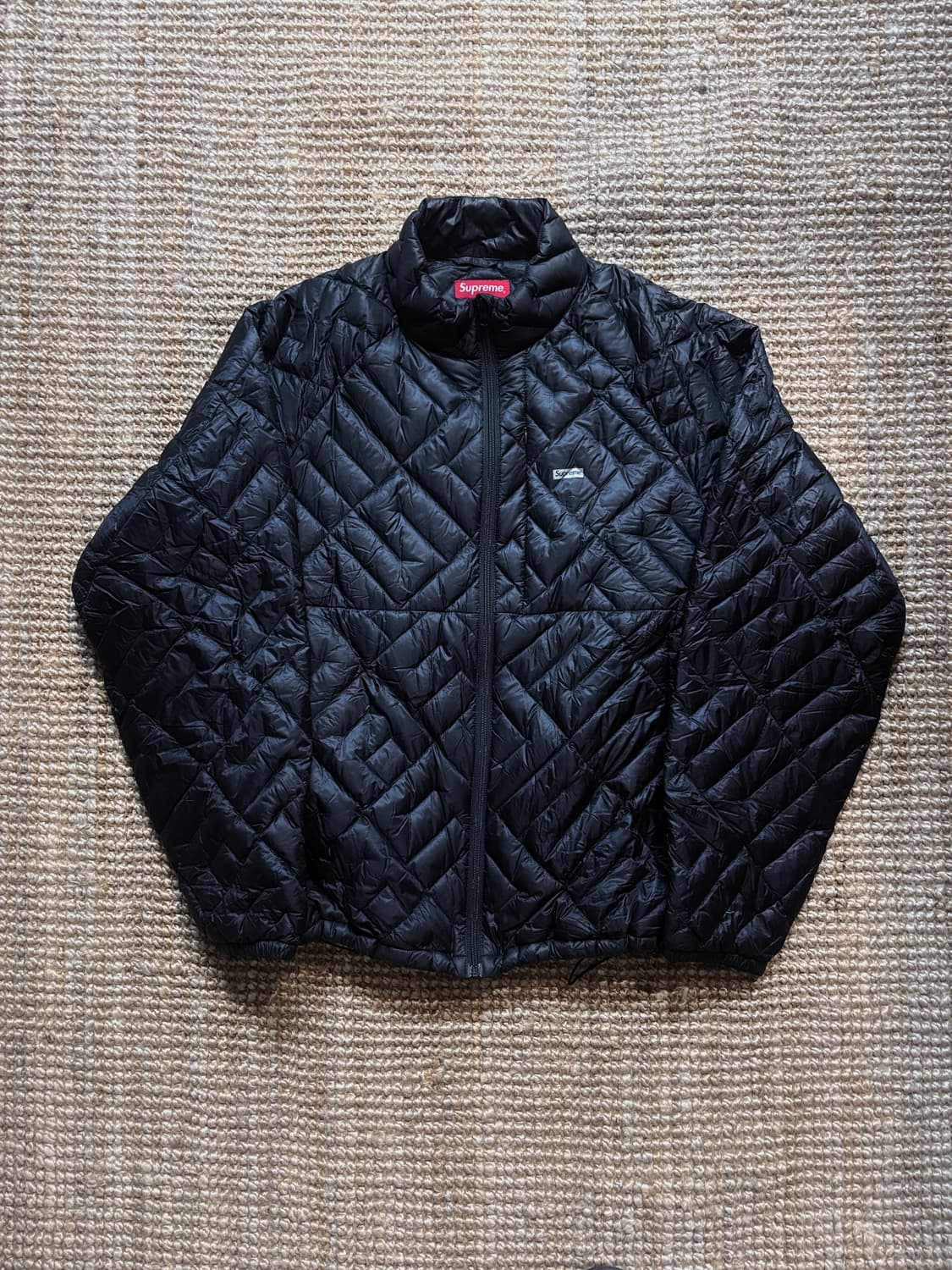 Supreme pertex quilted down jacket 상품이미지1