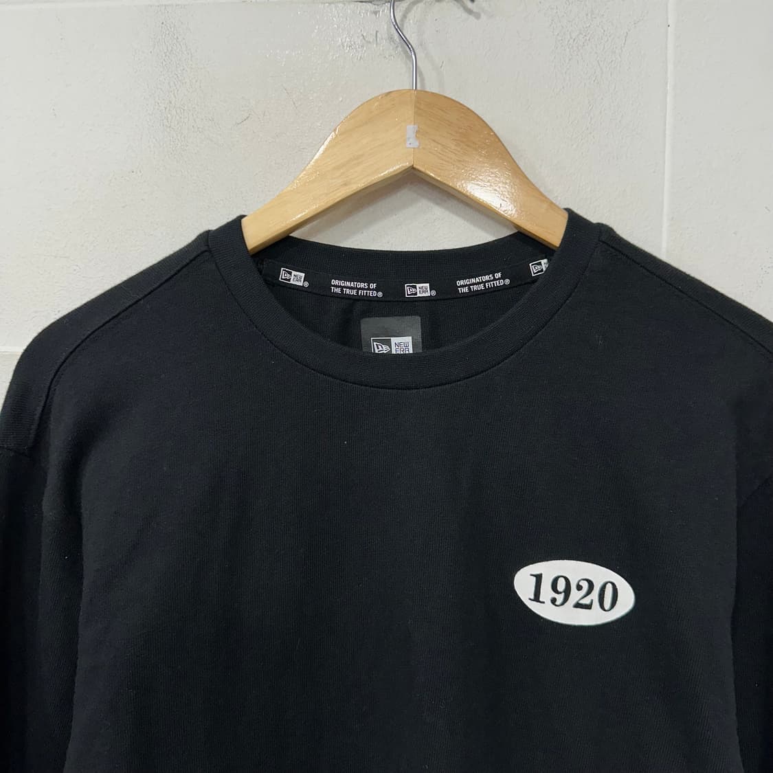 뉴에라 롱슬리브 상품이미지2