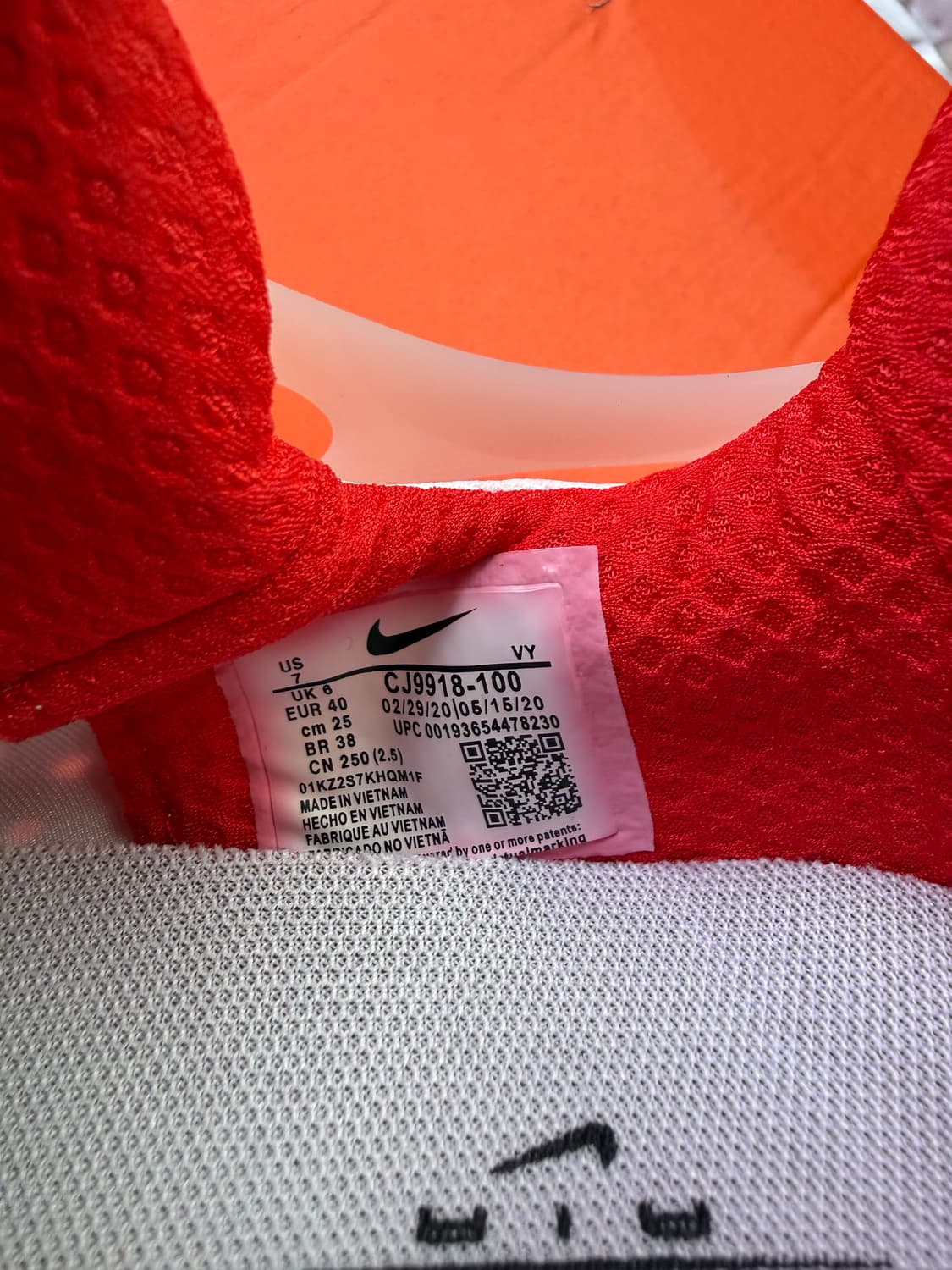 나이키x스투시 콜라보 에어 줌 스피리돈 250 상품이미지5