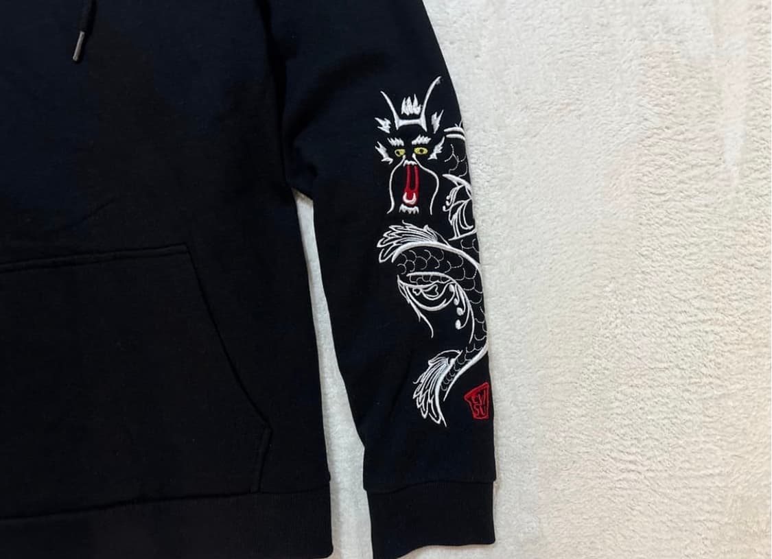 에비수 자수 후드티 상품이미지3