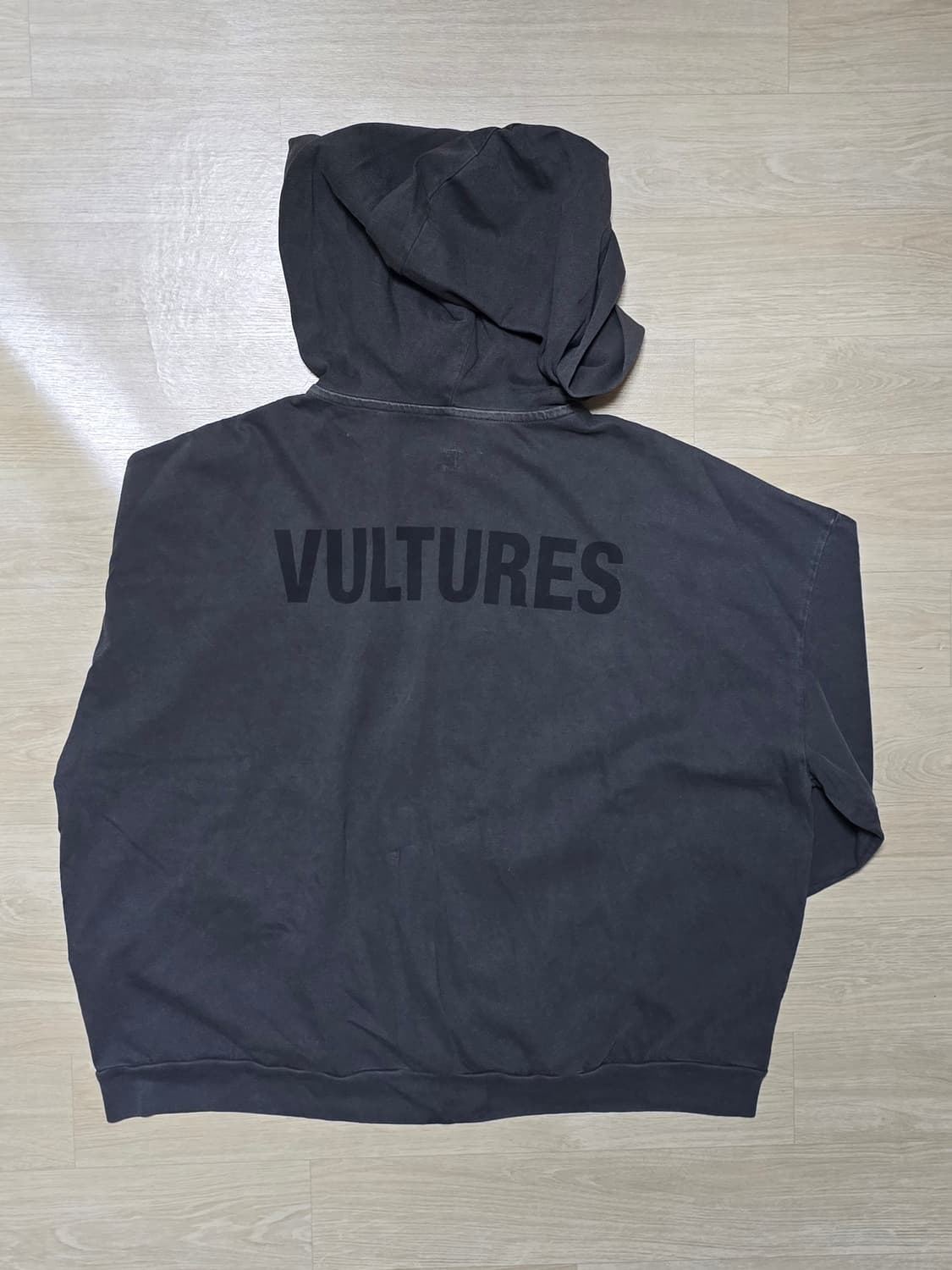 칸예 벌쳐스 후드 집업 상품이미지2