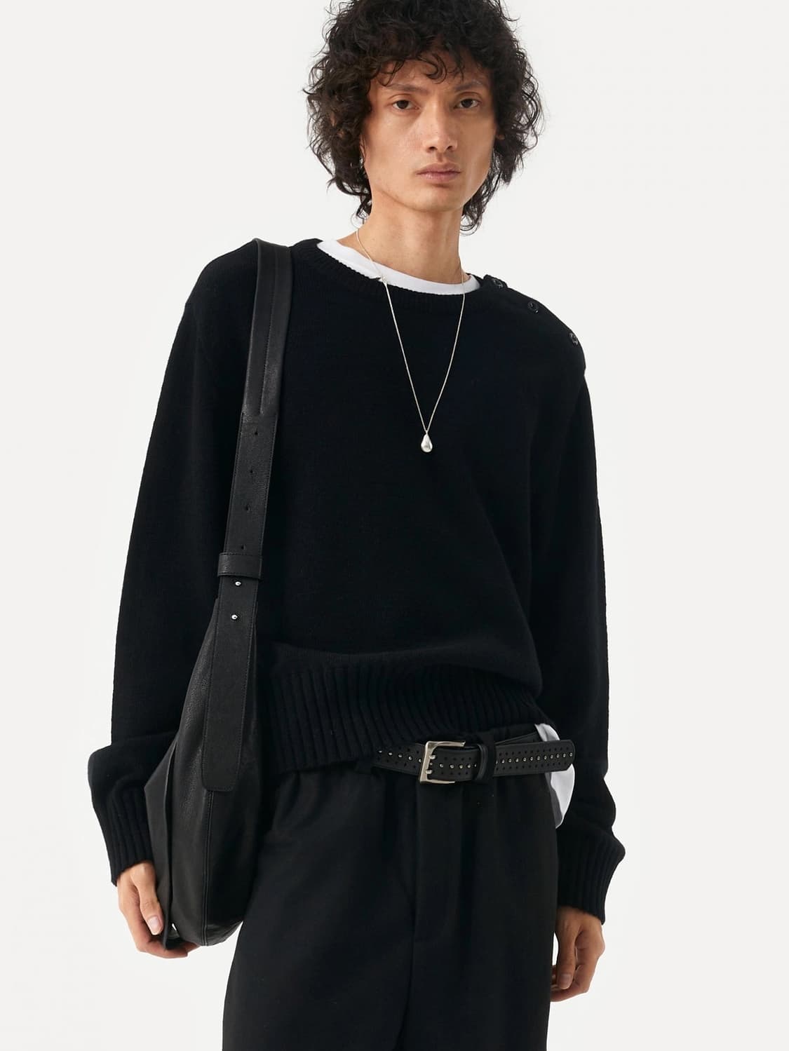 라벨아카이브 숄더 버튼 니트 상품이미지3