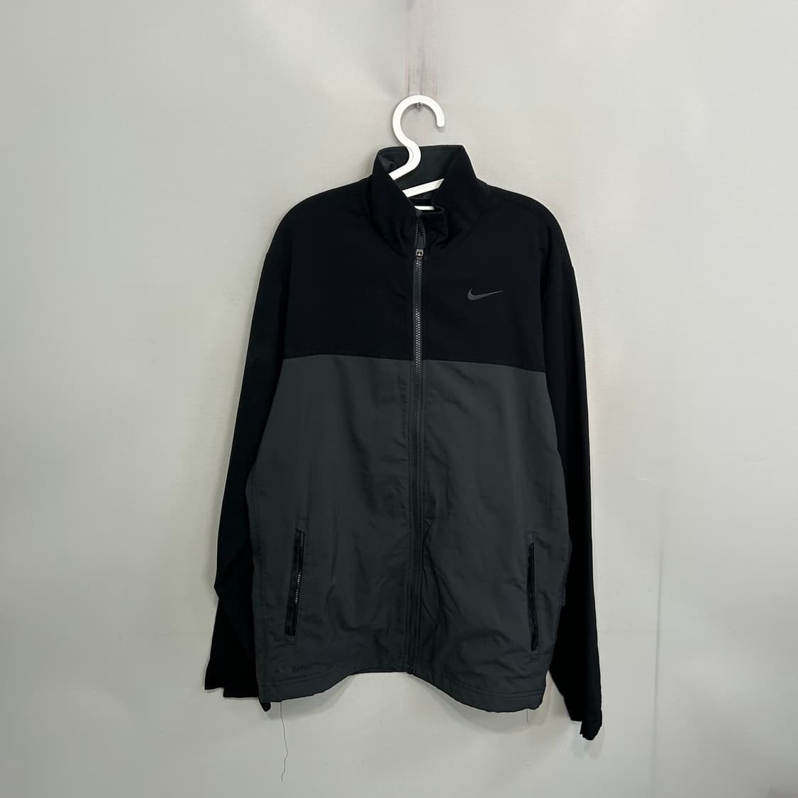 나이키 드라이핏 그레이 블랙 배색 집업 100 상품이미지1