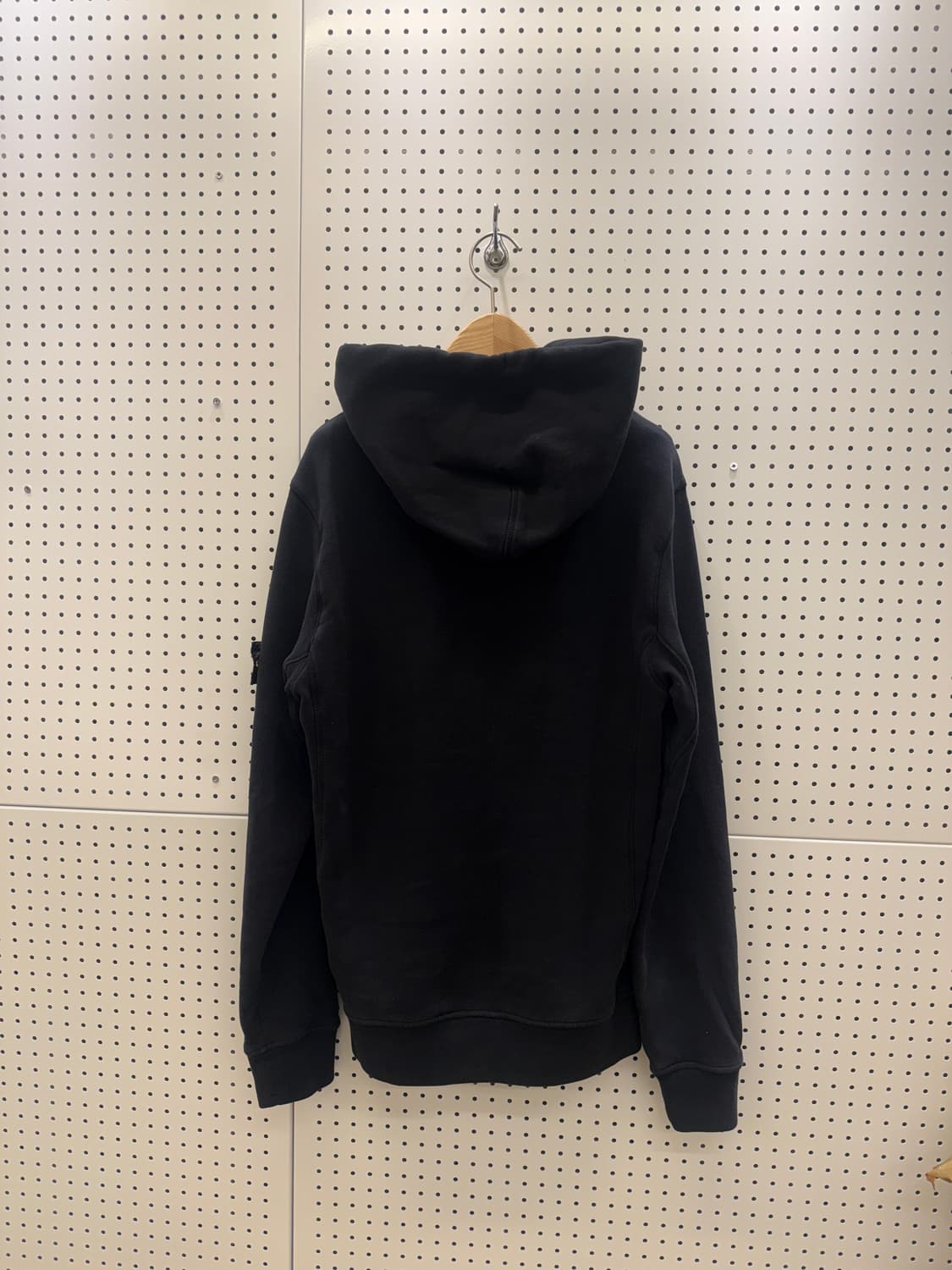 스톤아일랜드 블랙 와펜 후드 U212 상품이미지4