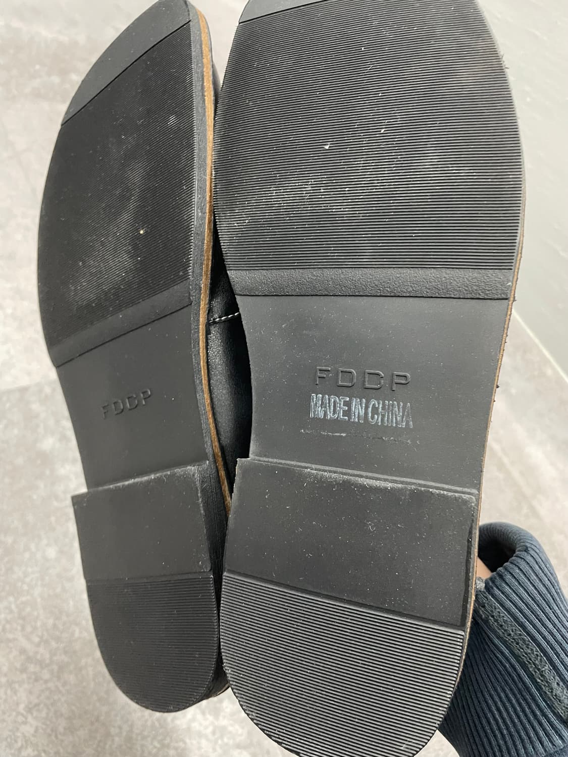 빈티지 캠퍼 에키 레이스업 블랙 레더 로퍼 상품이미지3