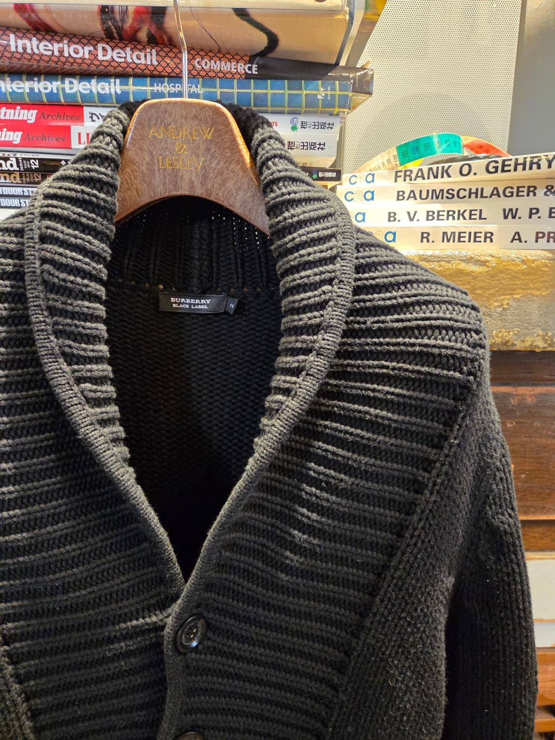 버버리 블랙라벨 숄칼라 카디건  상품이미지3