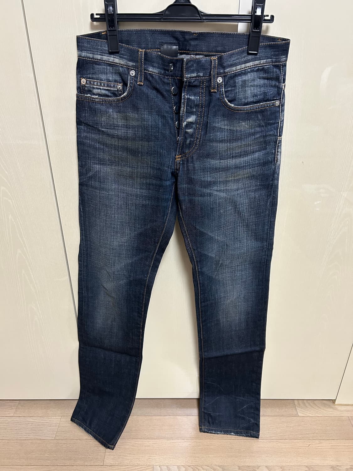 디올옴므 다크클라우드진 상품이미지1