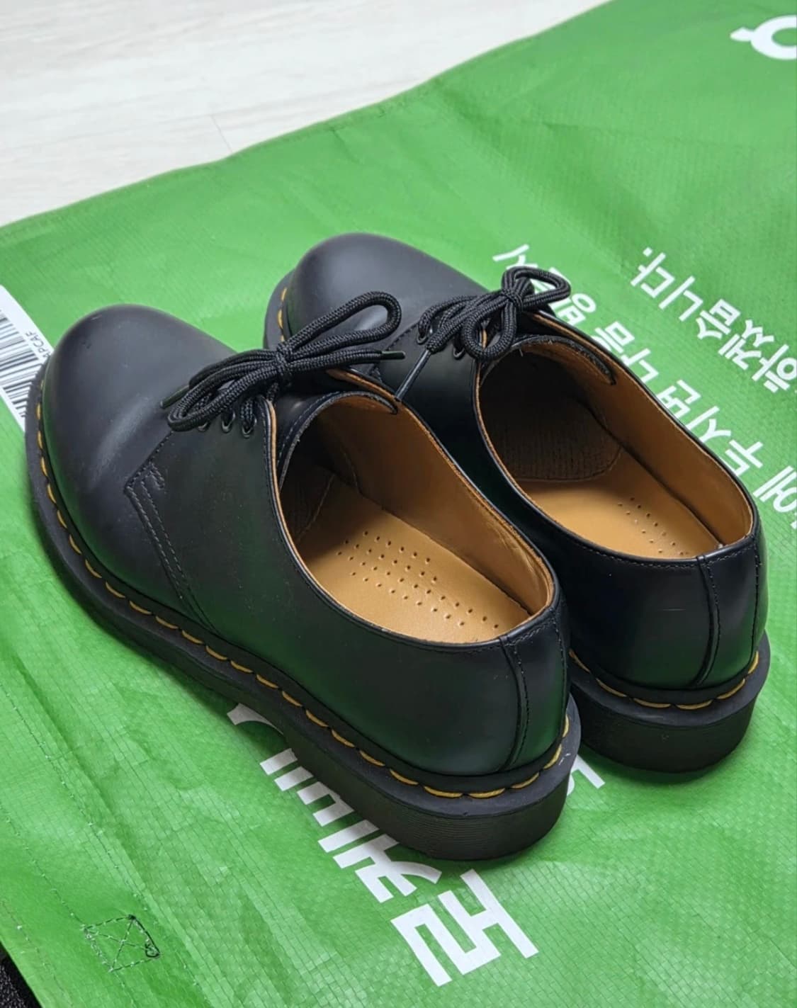 240] 닥터마틴 1461 스무스  상품이미지2