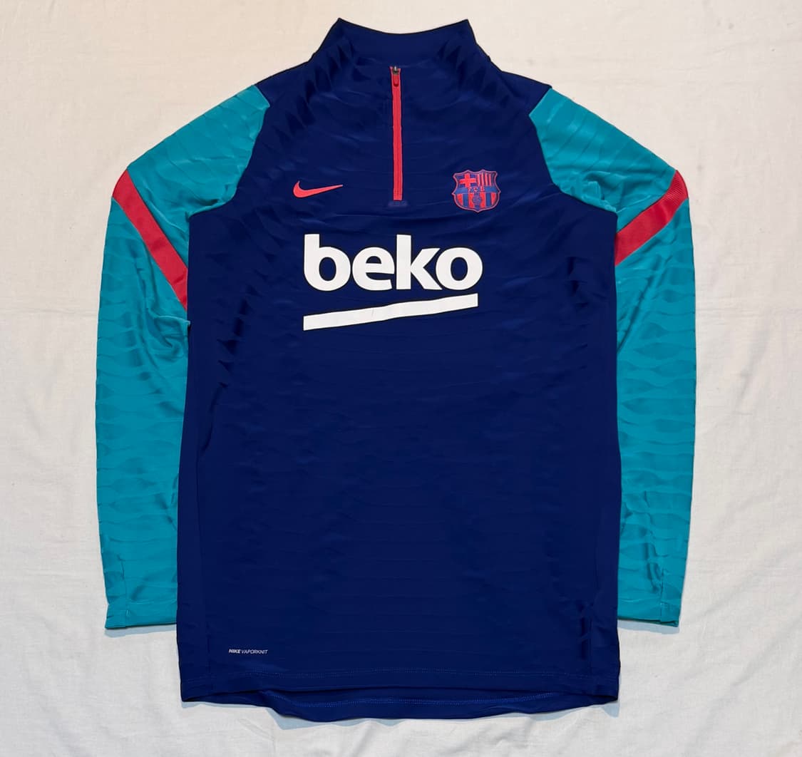 나이키 20-21 바르셀로나 베이퍼니트 롱슬리브 드릴탑 상품이미지2
