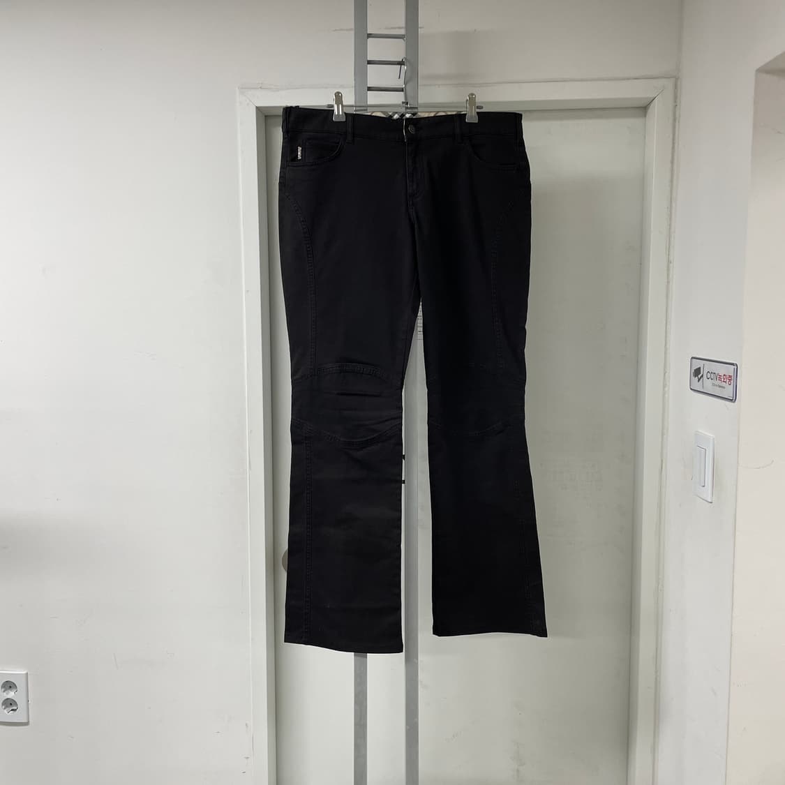 버버리 흑청 팬츠 16(W) 상품이미지1