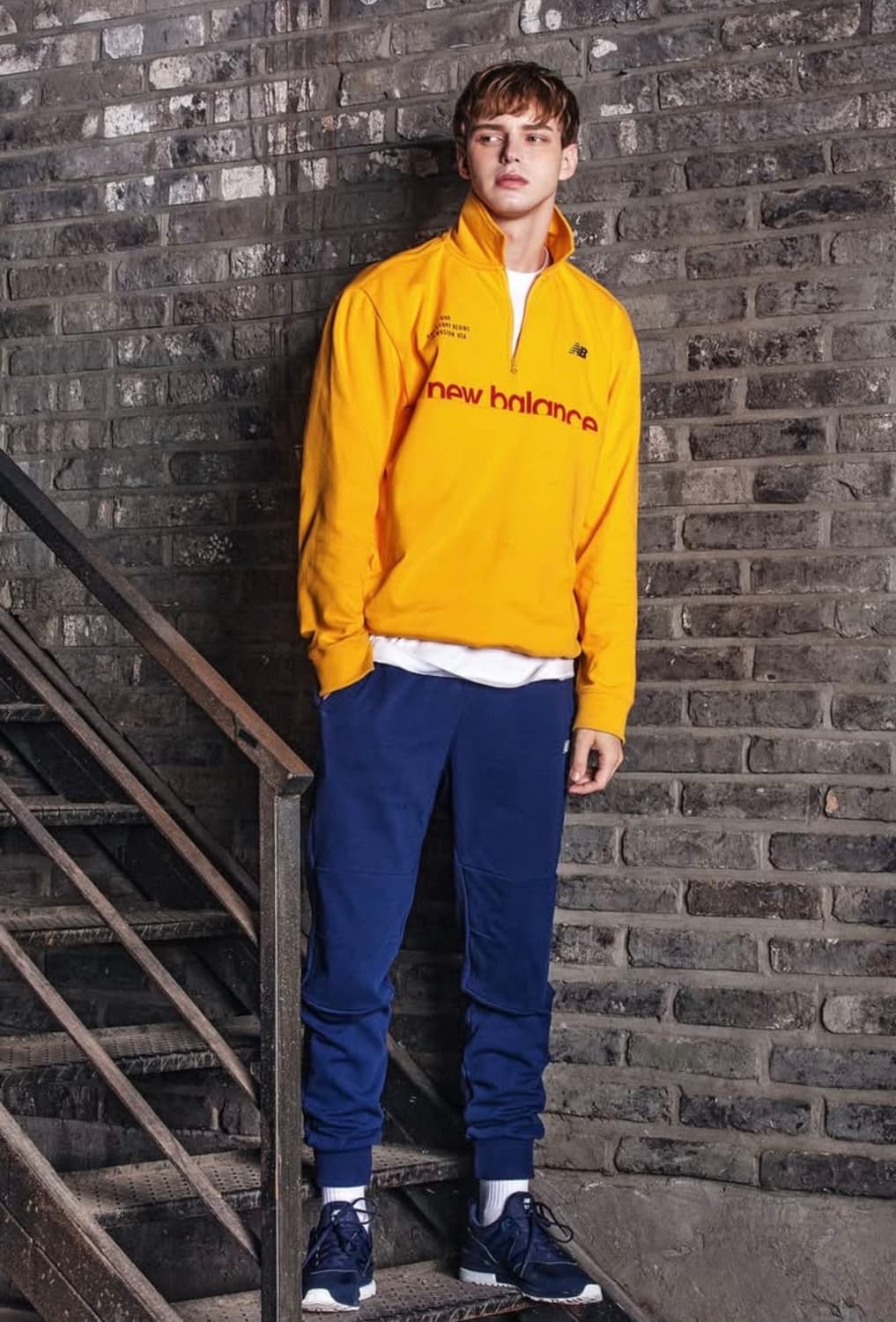 [L] 뉴발란스 옐로우 카라 반집업 맨투맨 상품이미지1