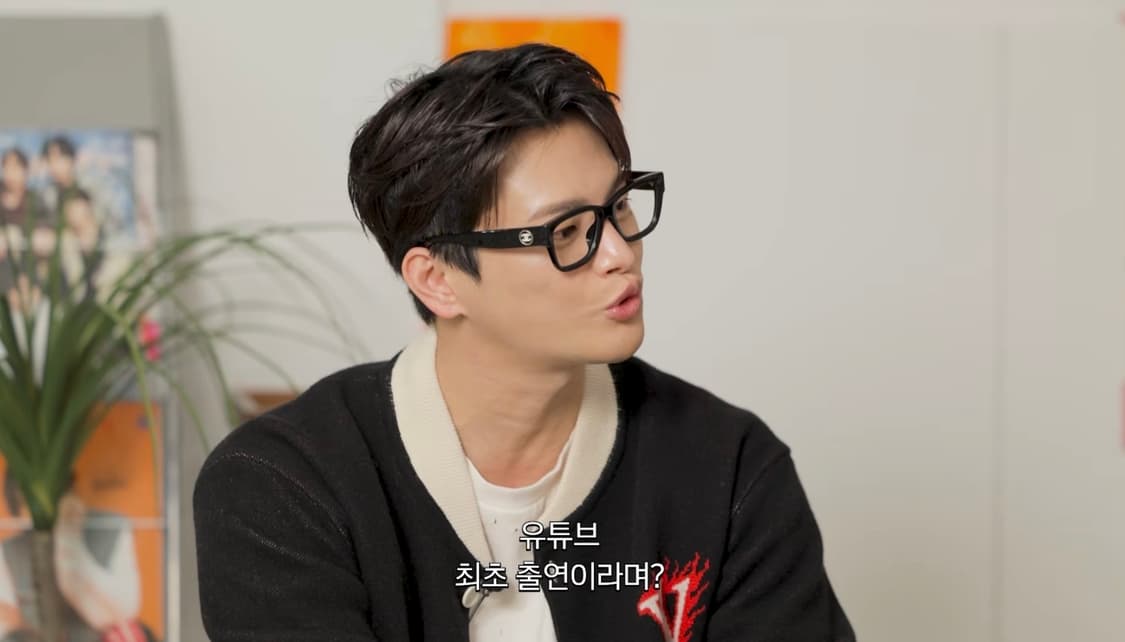 샤넬 스퀘어 프레임 아세테이트 블랙 안경 상품이미지10