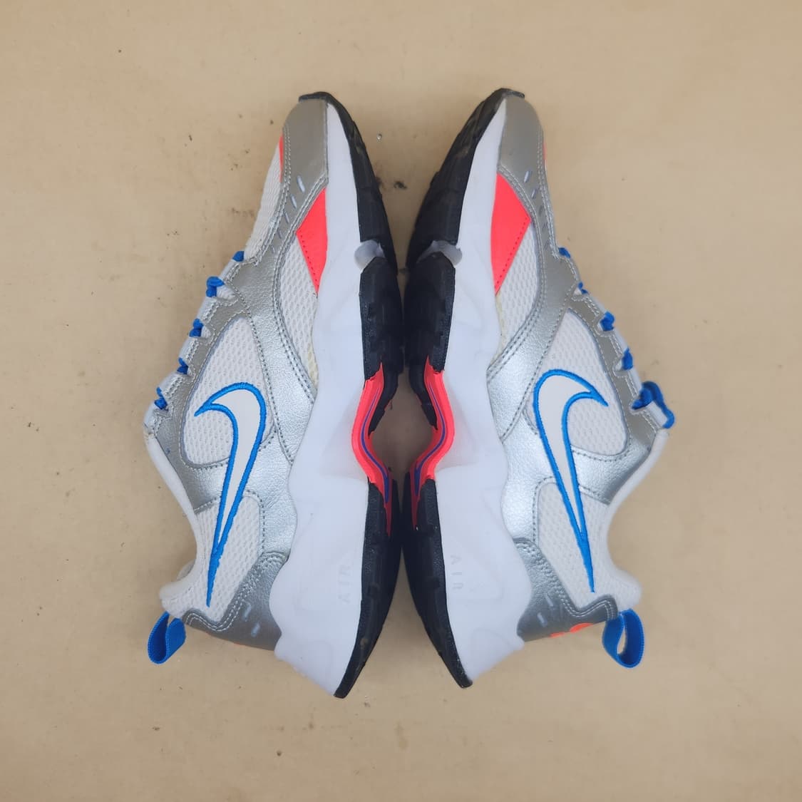 나이키 에어 하이츠 여성운동화230 상품이미지5