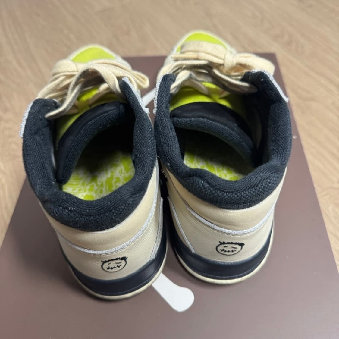 조던 x 트래비스 스캇 점프맨 잭 TR 브라이트 캑터스잭 상품이미지3