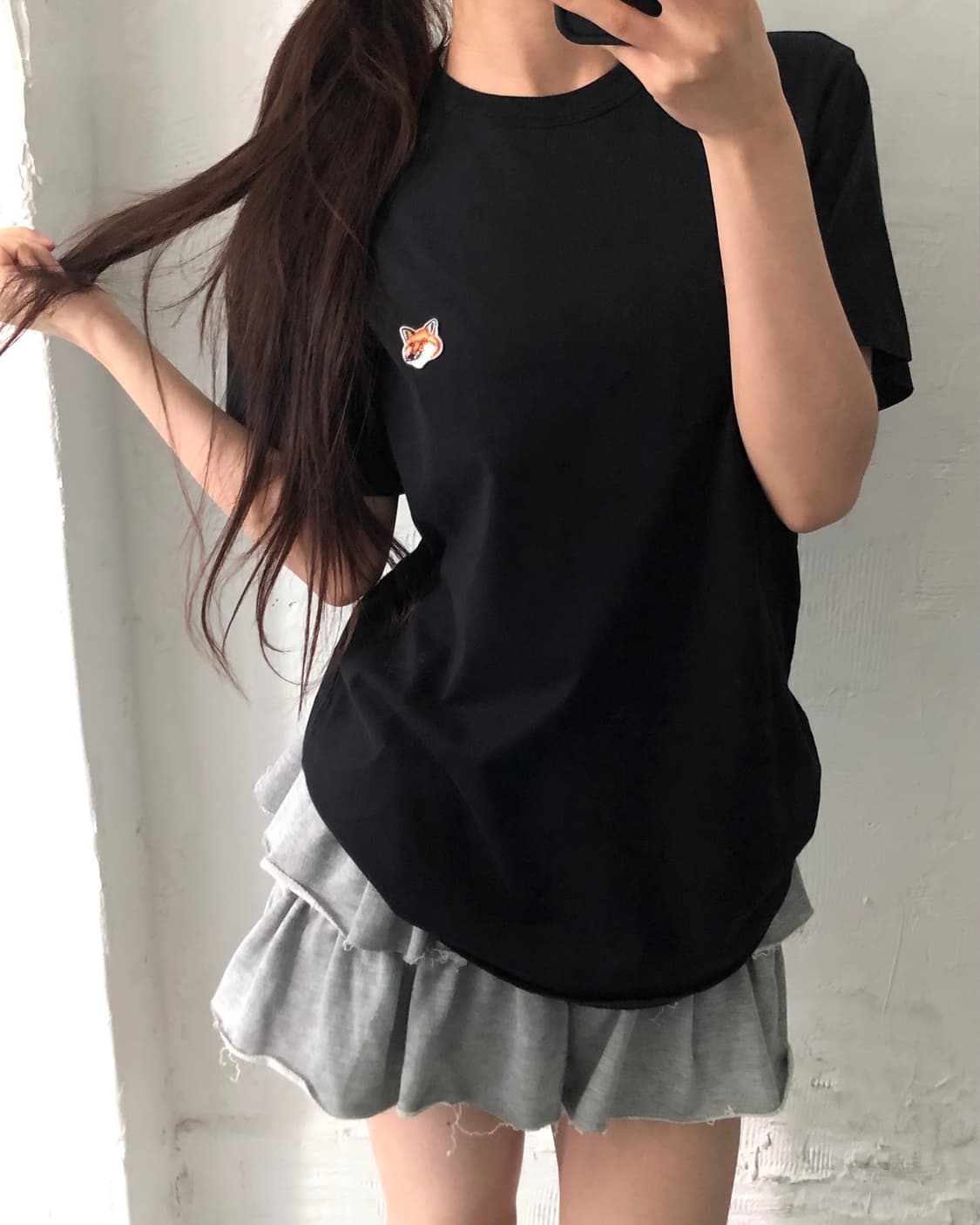 Maison Kitsuné 메종키츠네 블랙 컬러 폭스패치 티셔츠 상품이미지1