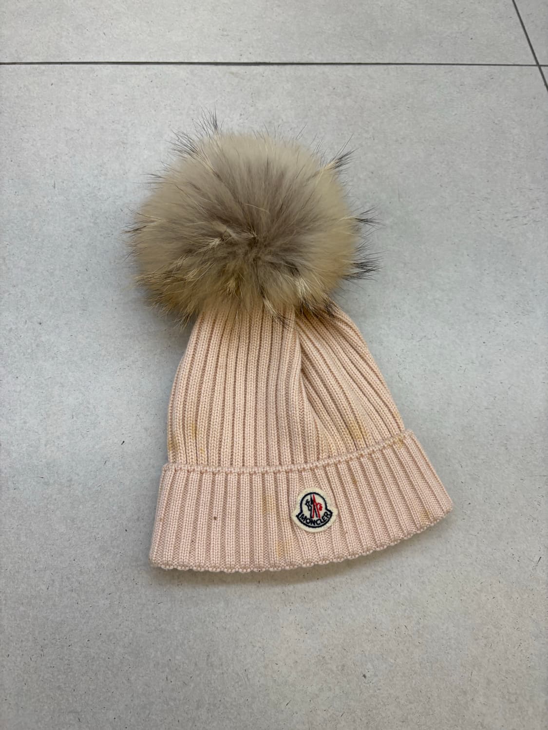 몽클레어 라쿤 퍼 울 비니 상품이미지3