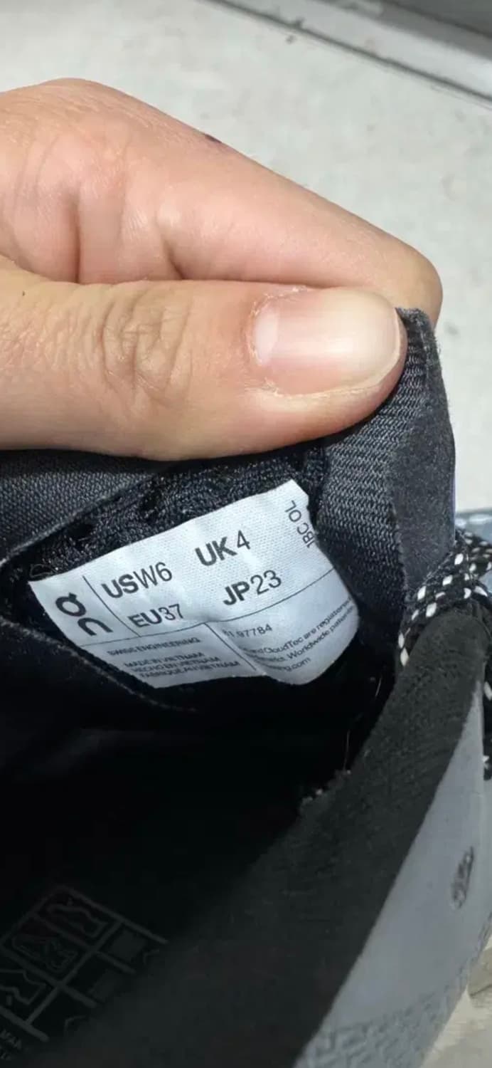 온 러닝 클라우드몬스터 상품이미지2