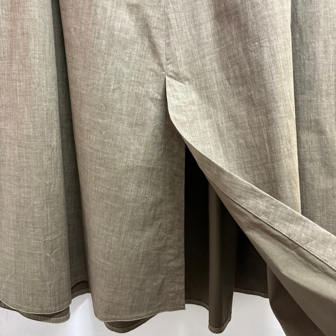 HARRISS GRACE 카키 그레이 바스락 롱스커트  상품이미지5