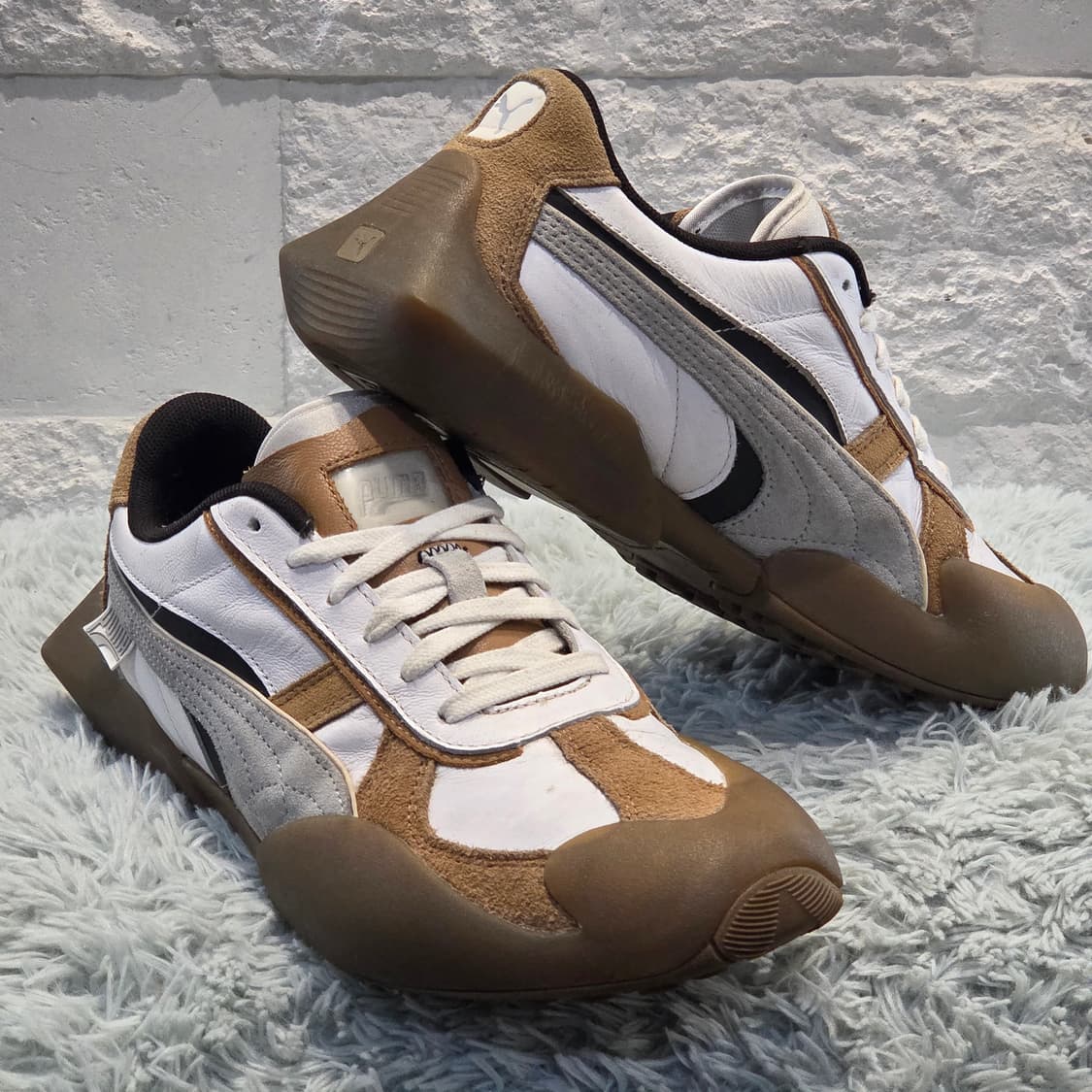 6q-25:푸마 폼스트리트 레트로 스니커즈 화이트/브라운 (26cm) 상품이미지5