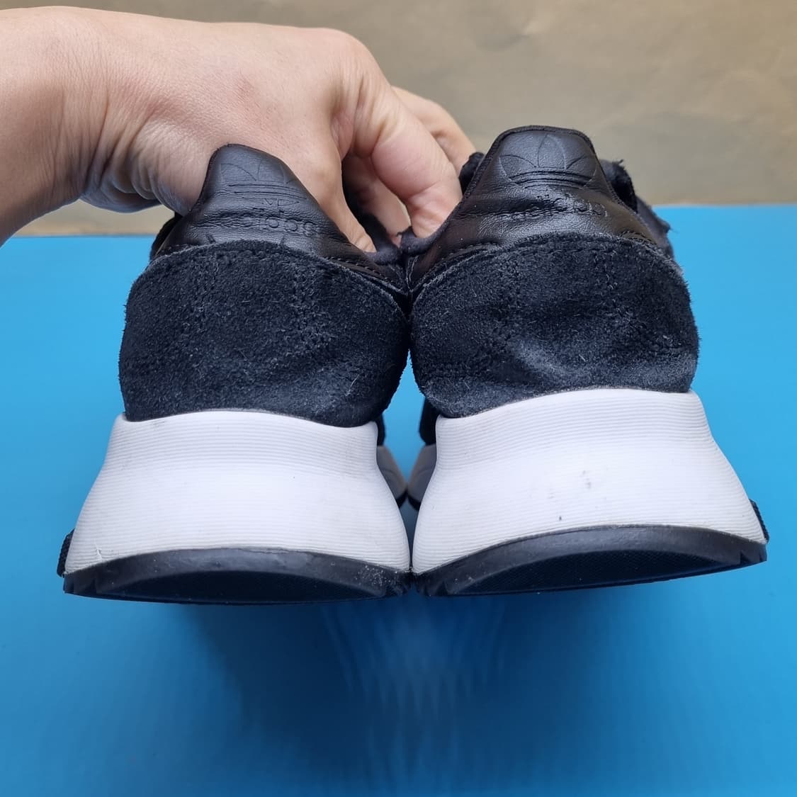 아디다스 레트로피 F2 여성운동화240  상품이미지4