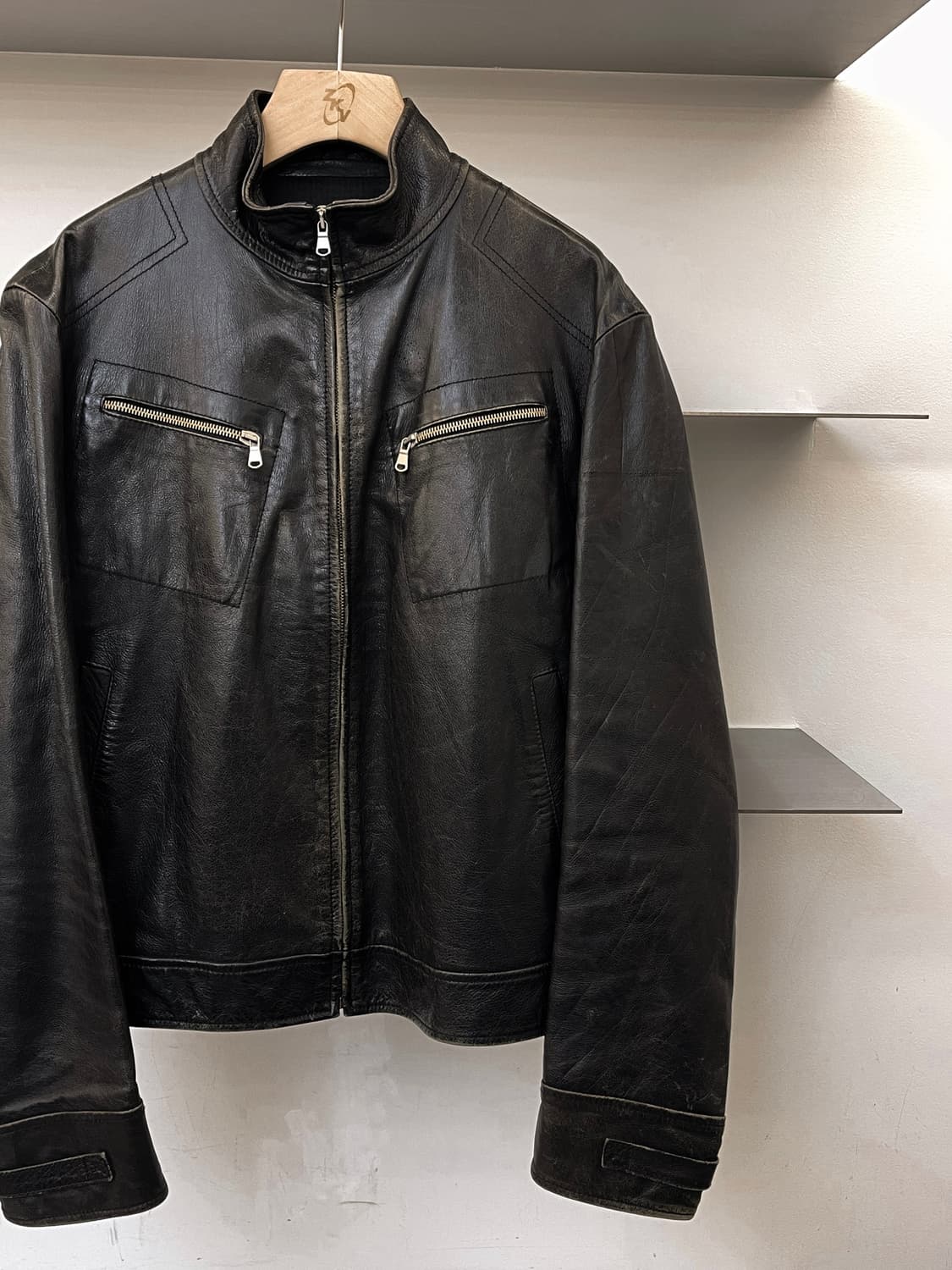 케네스 콜 이탈리아 카우 레더 자켓 상품이미지3