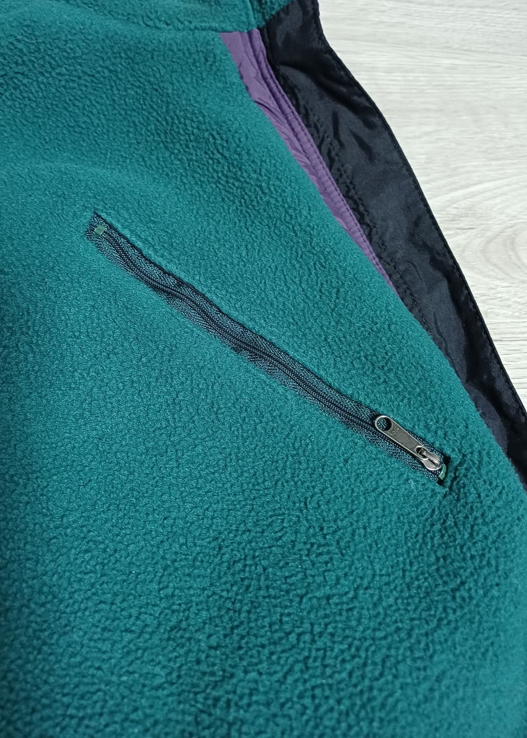 [M] 파타고니아 쉘드 신칠라 봄버 자켓 블랙 / 그린 상품이미지8