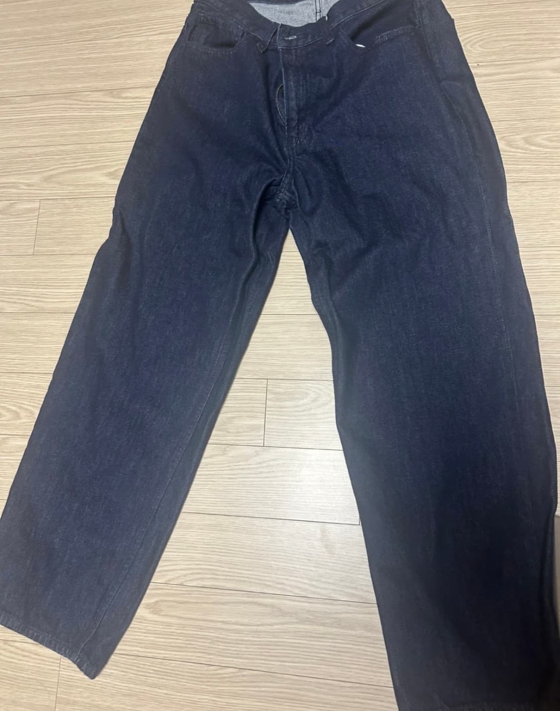 유니클로 스크레이트 진 상품이미지1