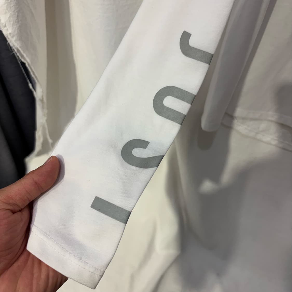 나이키 러닝 드라이핏 긴팔티 상품이미지4