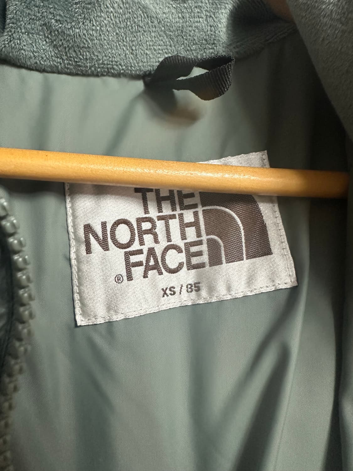 XS 노스페이스 화이트 라벨 웨이브 RDS 다운 자켓 카키 상품이미지6