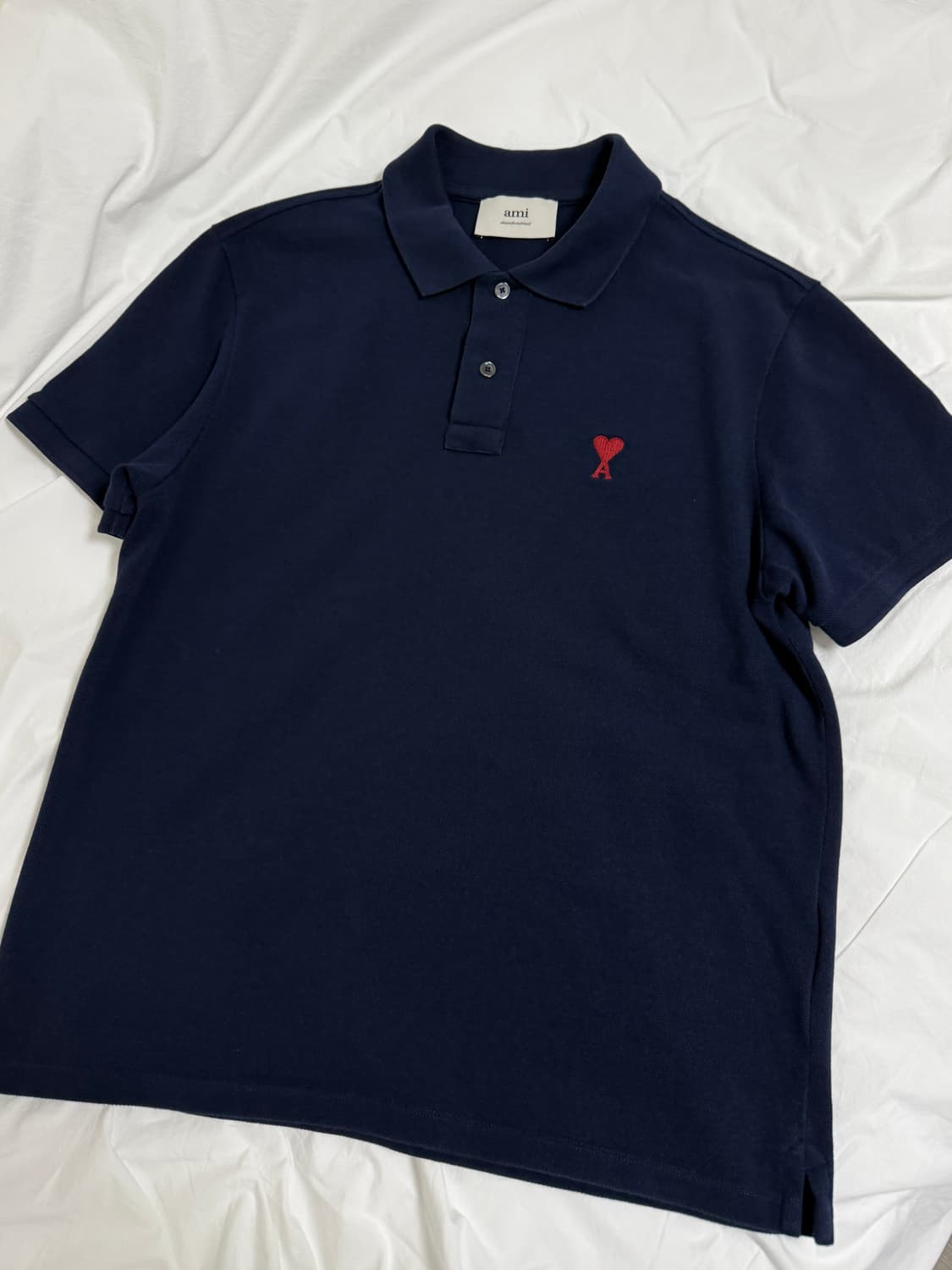 [급처] 아미(AMI) 하트 로고 폴로 네이비 상품이미지1