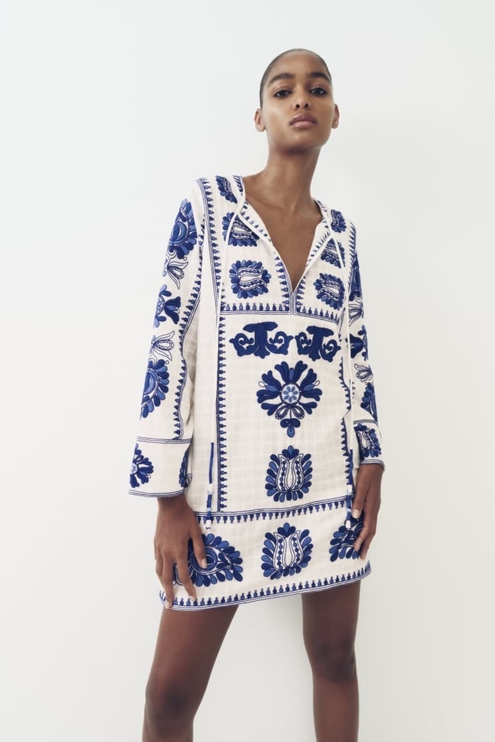 [새상품] ZARA 자라 여성 자수 원피스 화이트 M 상품이미지1