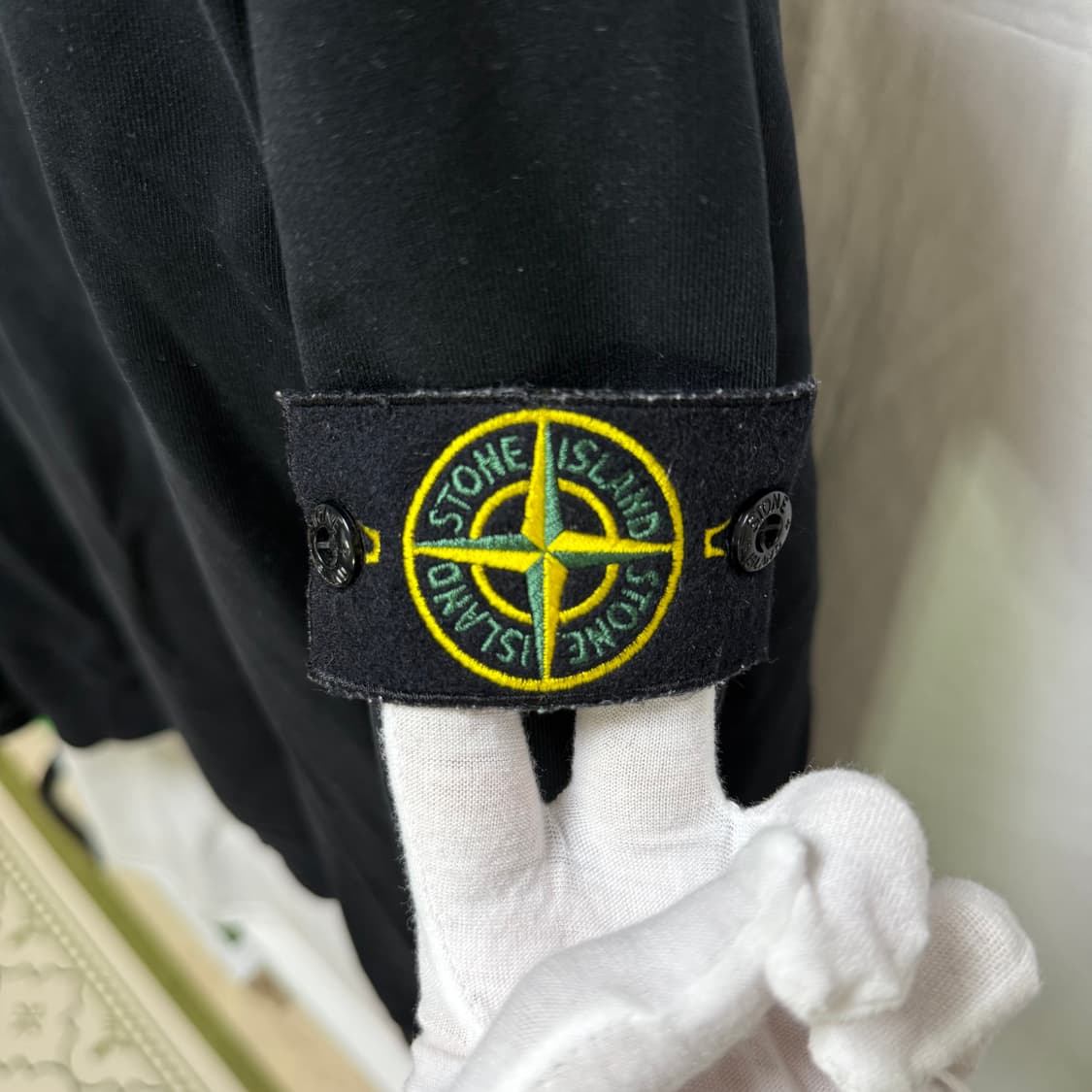 스톤아일랜드 63051 크루넥 스웨트셔츠 맨투맨 상품이미지3